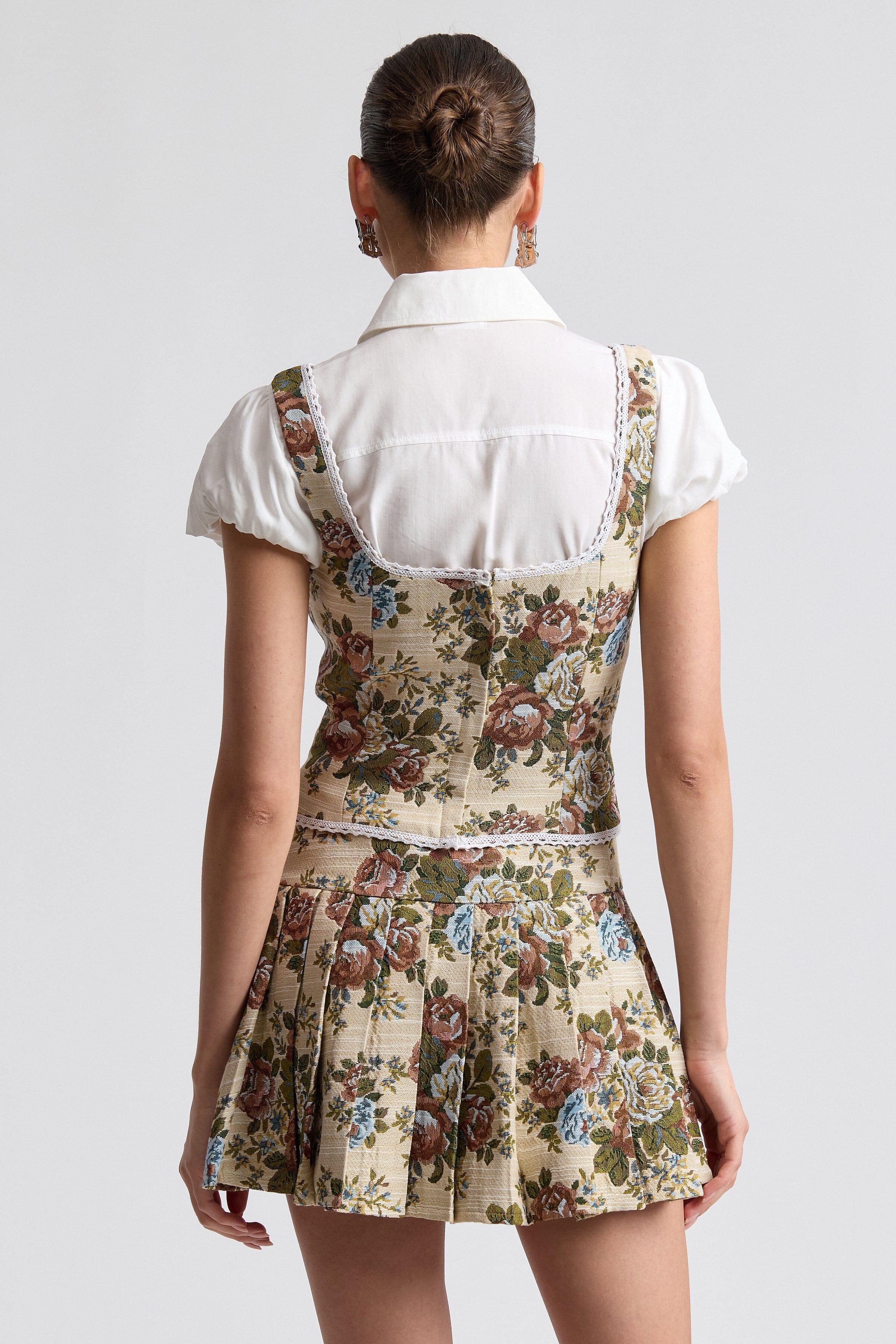 Floral brocade top with square neck and wide shoulder straps - Shop women's cute floral tops by Avec Les Filles