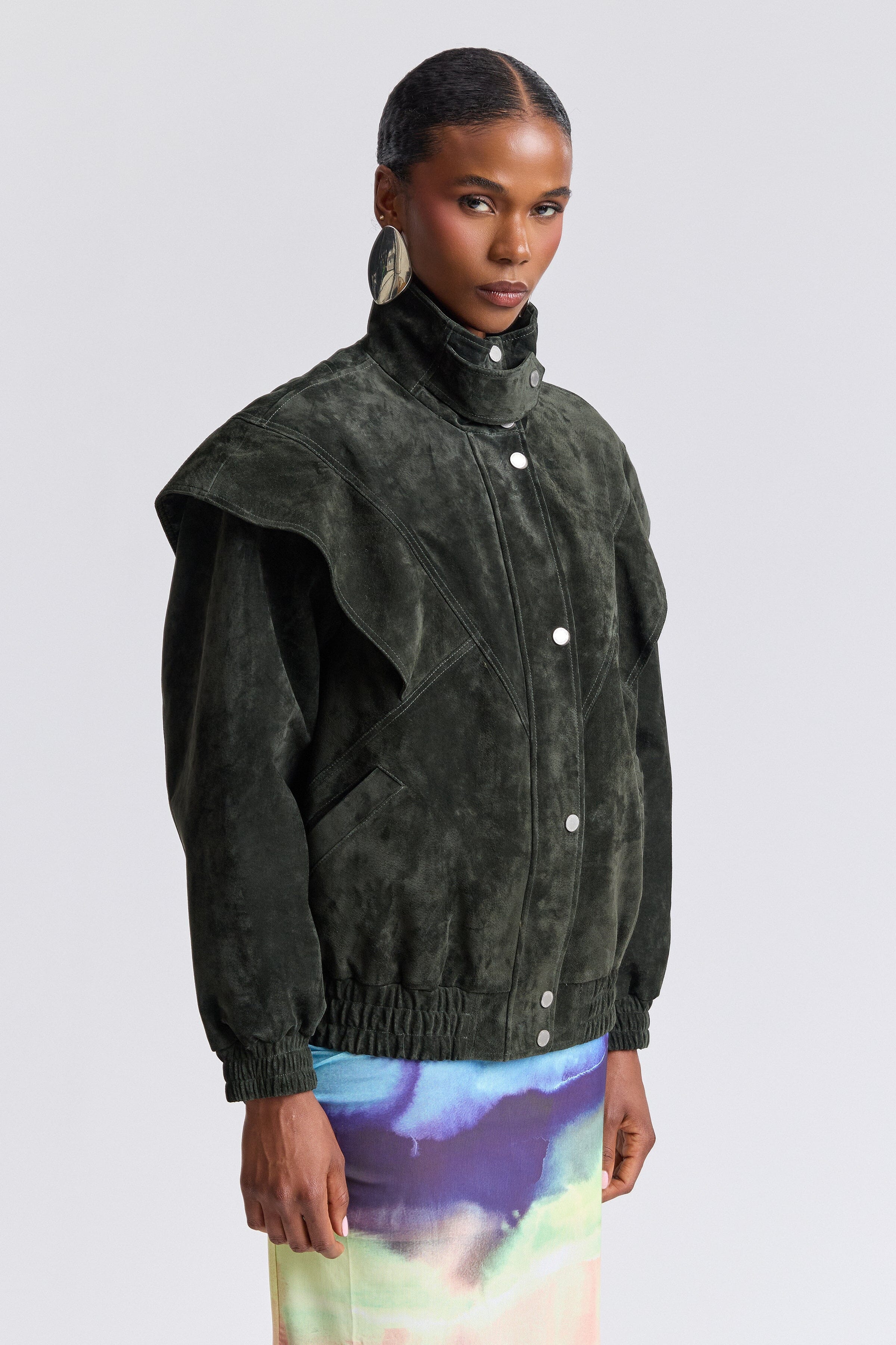 Suede bomber jacket green women with snap-front and long sleeves - Shop bomber jackets by Avec Les Filles.