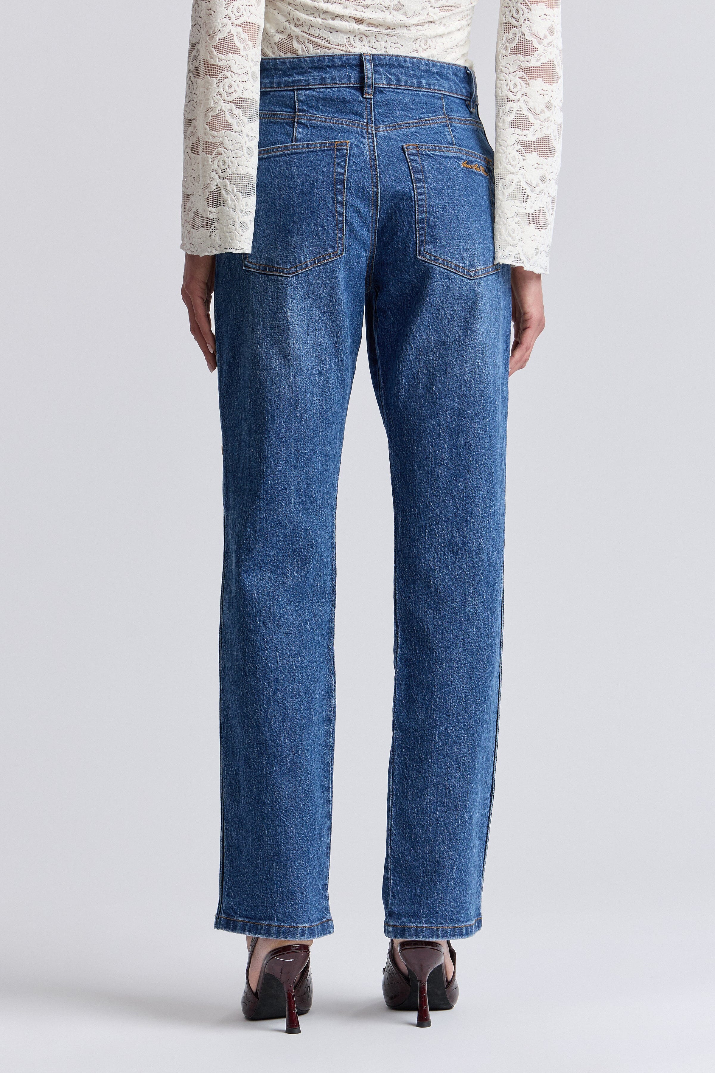 Embellished blue jeans in a cotton blend with a high-rise waistband. Shop women's cute denim jeans by Avec Les Filles.