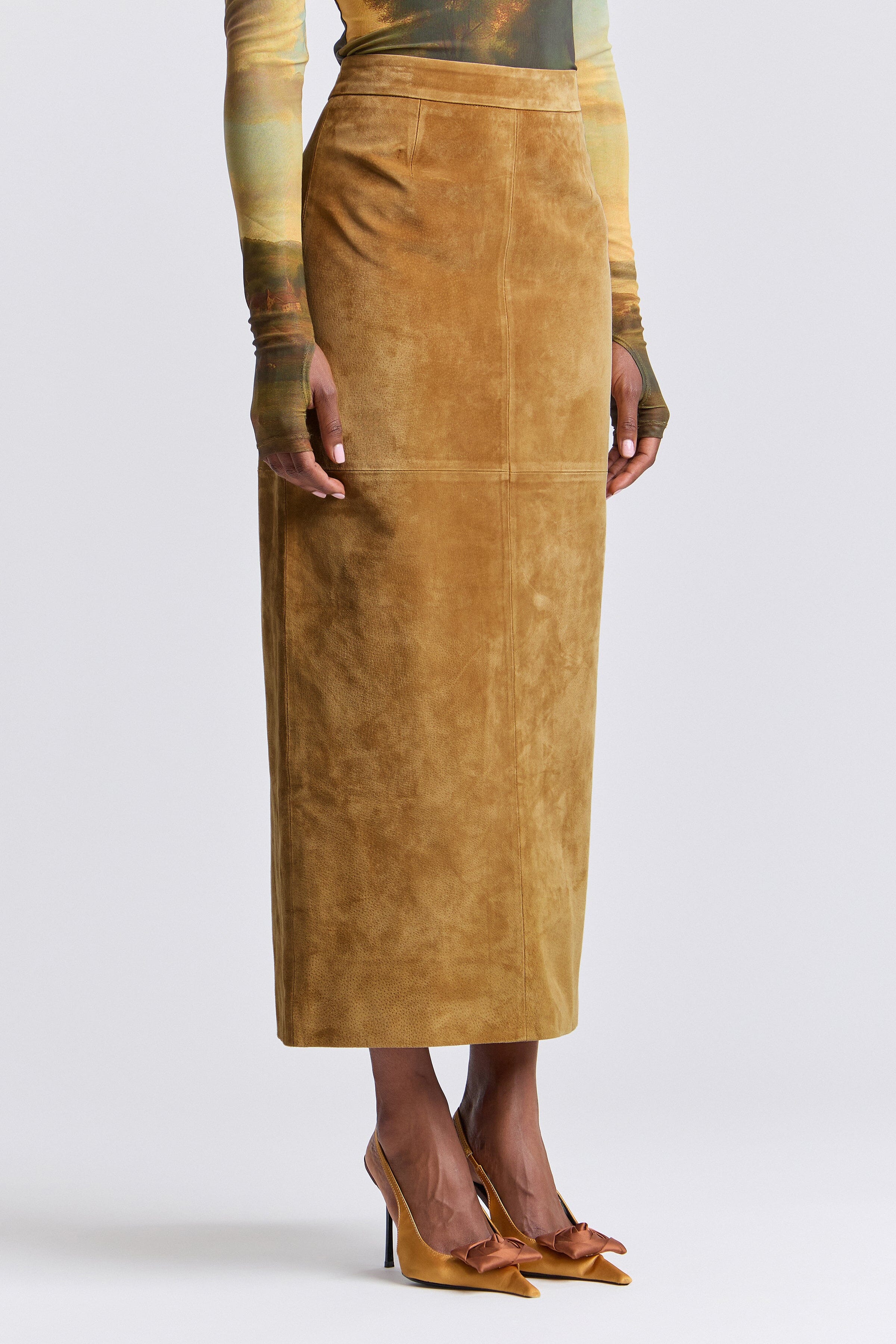 Brown maxi brown pencil skirt with a high waist - Shop women's long maxi pencil skirts by Avec Les Filles.
