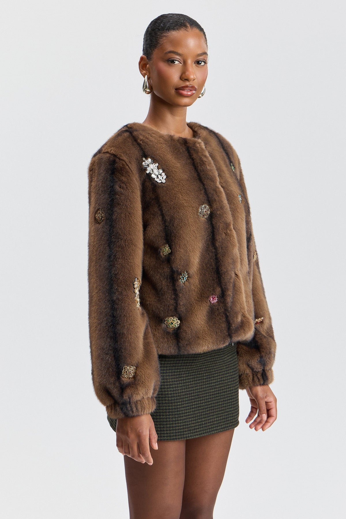 Brown faux fur jacket with appliqués on the front and crew neck - Shop women's cute faux fur jackets by Avec Les Filles.