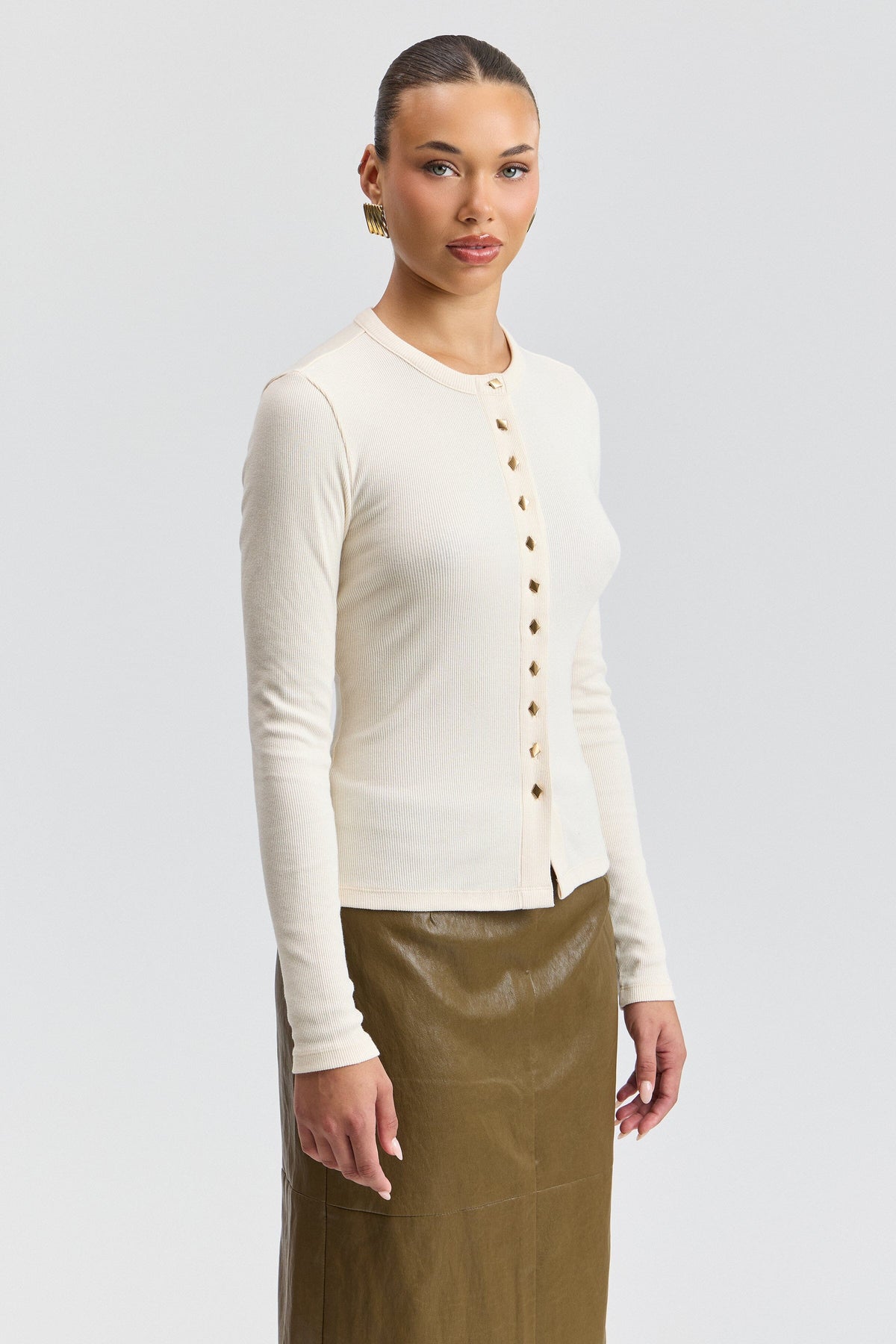 White button shirt in stretch cotton jersey. Shop designer women's cute white T-shirts by Avec Les Filles.