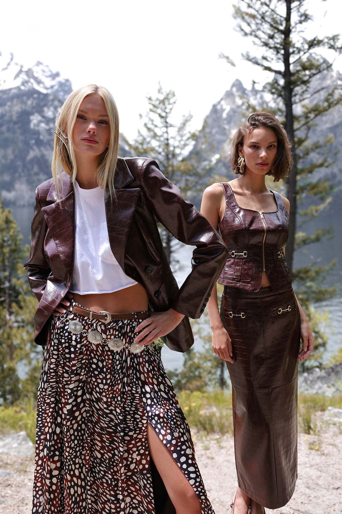 Faux croc tailored chocolate brown double-breasted blazer jacket with crocodile-embossed faux leather finish - Cute women's blazer by Avec Les Filles