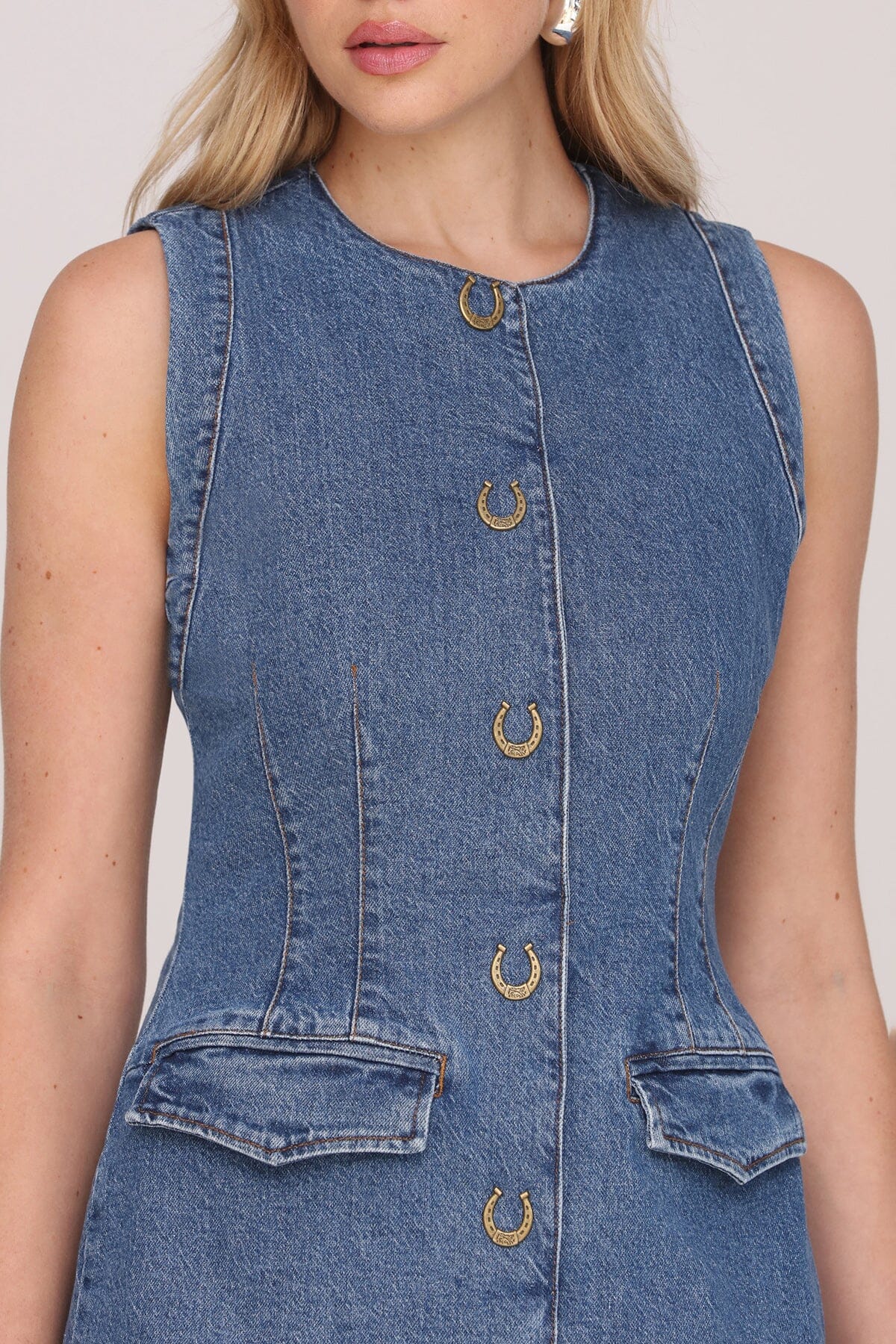Horseshoe Button Denim Mini Dress Dresses Avec Les Filles