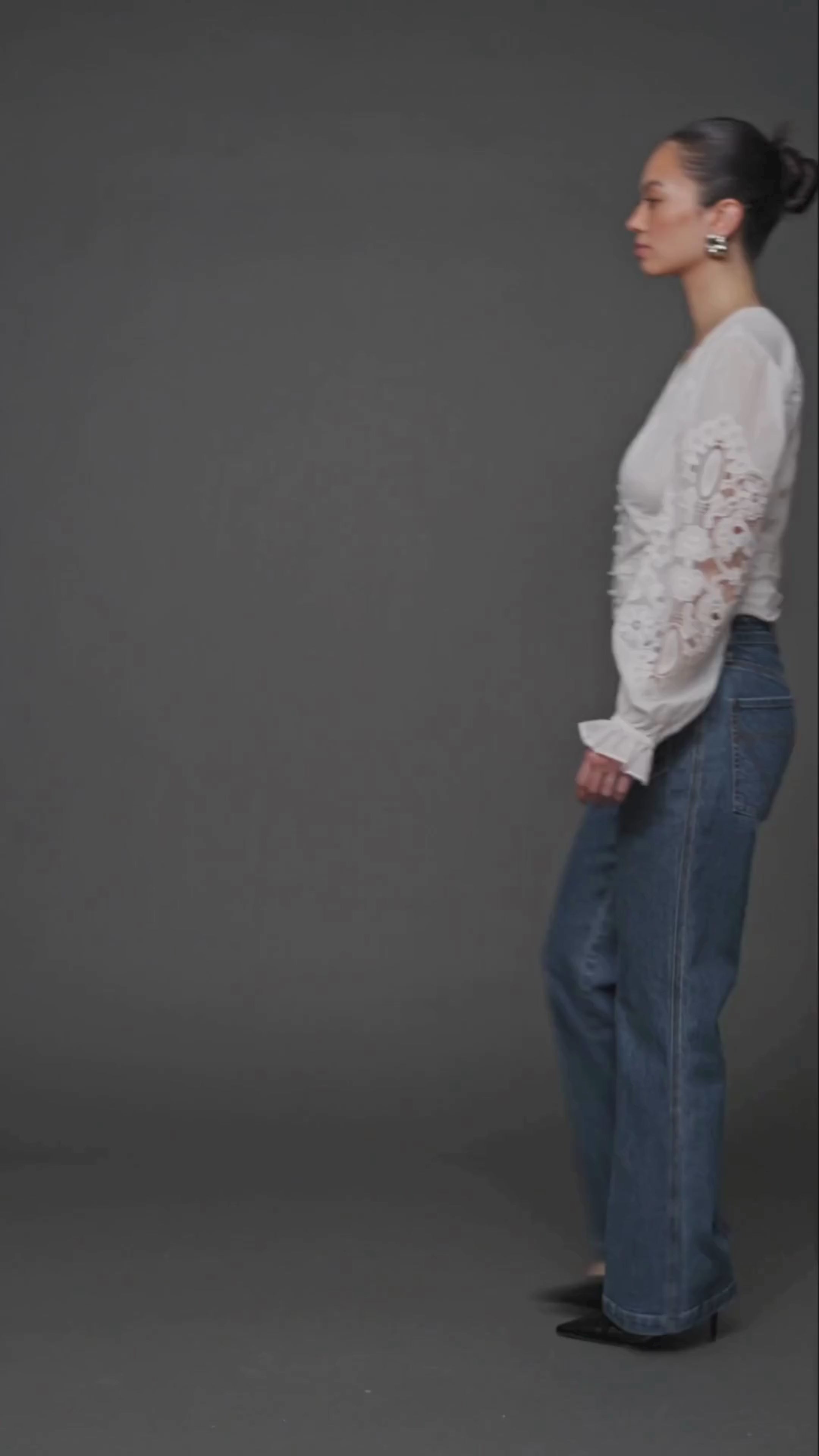Patch pocket wide leg cotton blue flared jeans - Cute women's jeans by Avec Les Filles