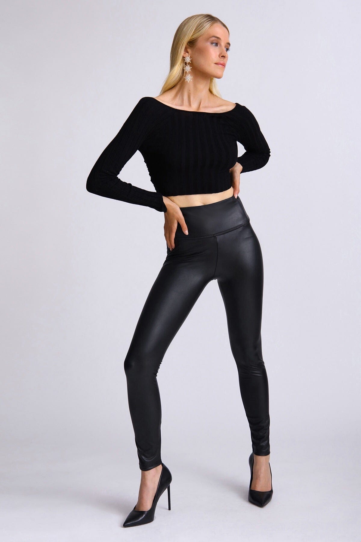 Black faux vegan leather fleece lined leggings pants bottoms for Fall Winter 2023 Bagatelle 