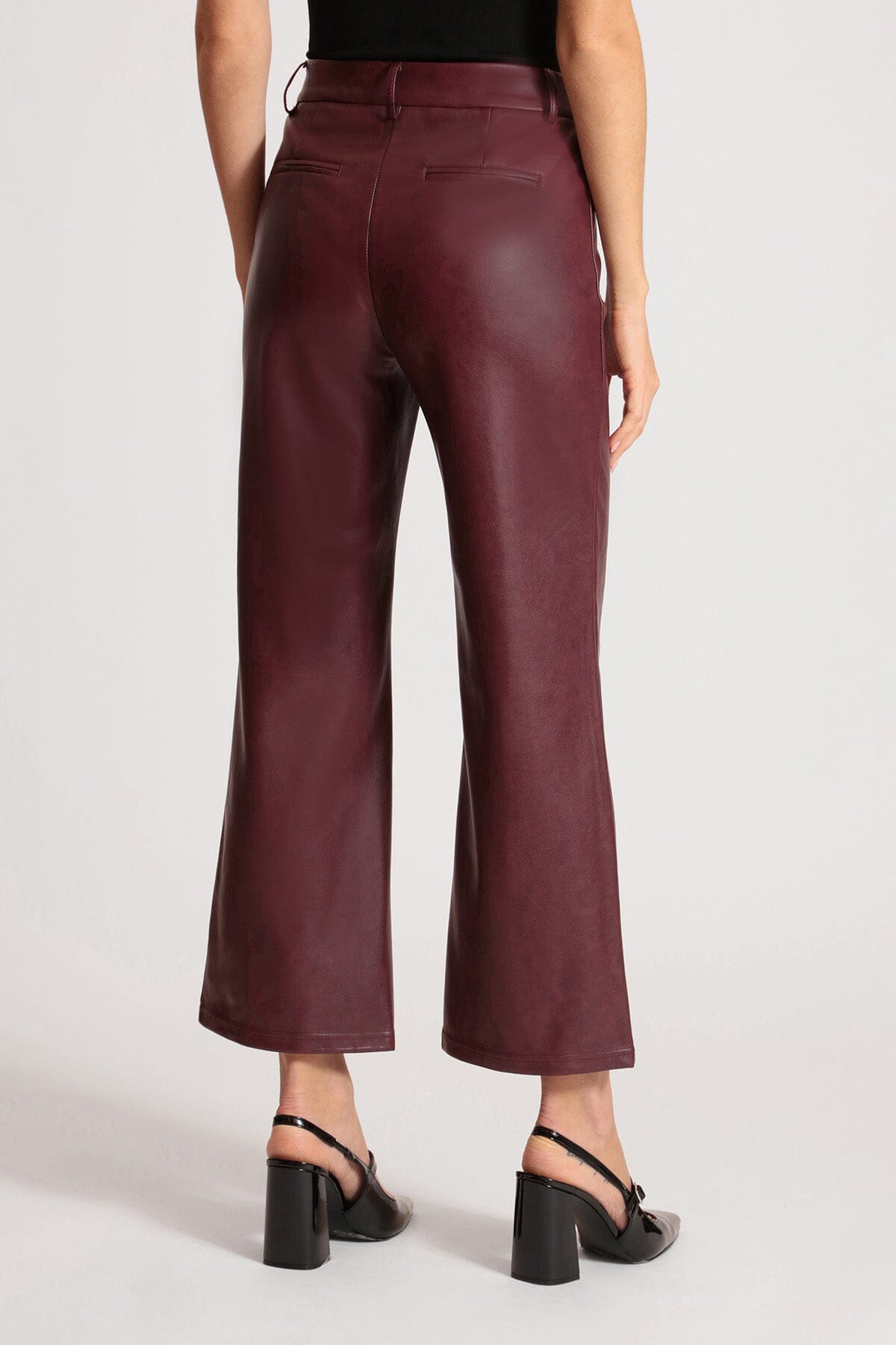FAUX LEATHER TROUSERS - Dark red | ZARA Angola