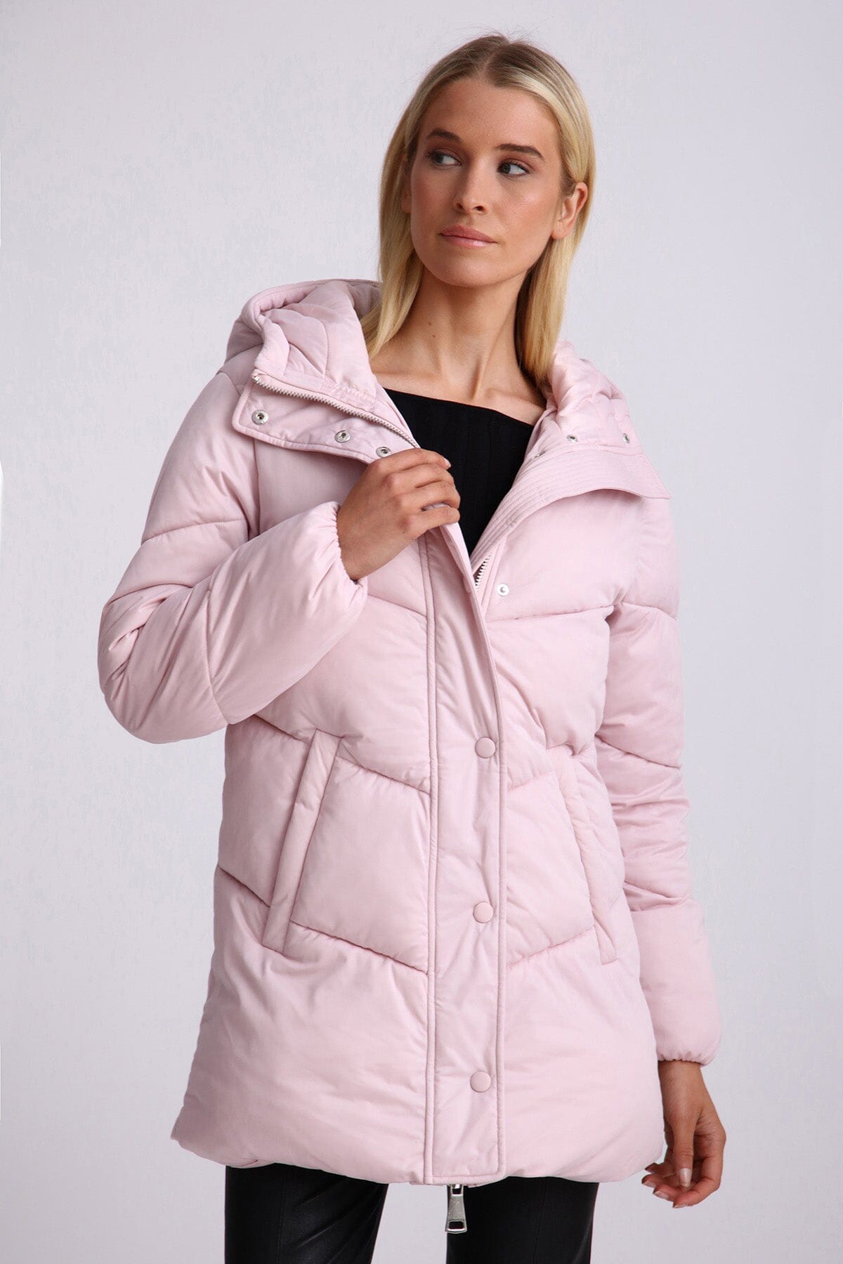 Light pink thermal puff cloud duvet hooded puffer coat jacket - figure flattering Fall 2023 outerwear fashion for ladies