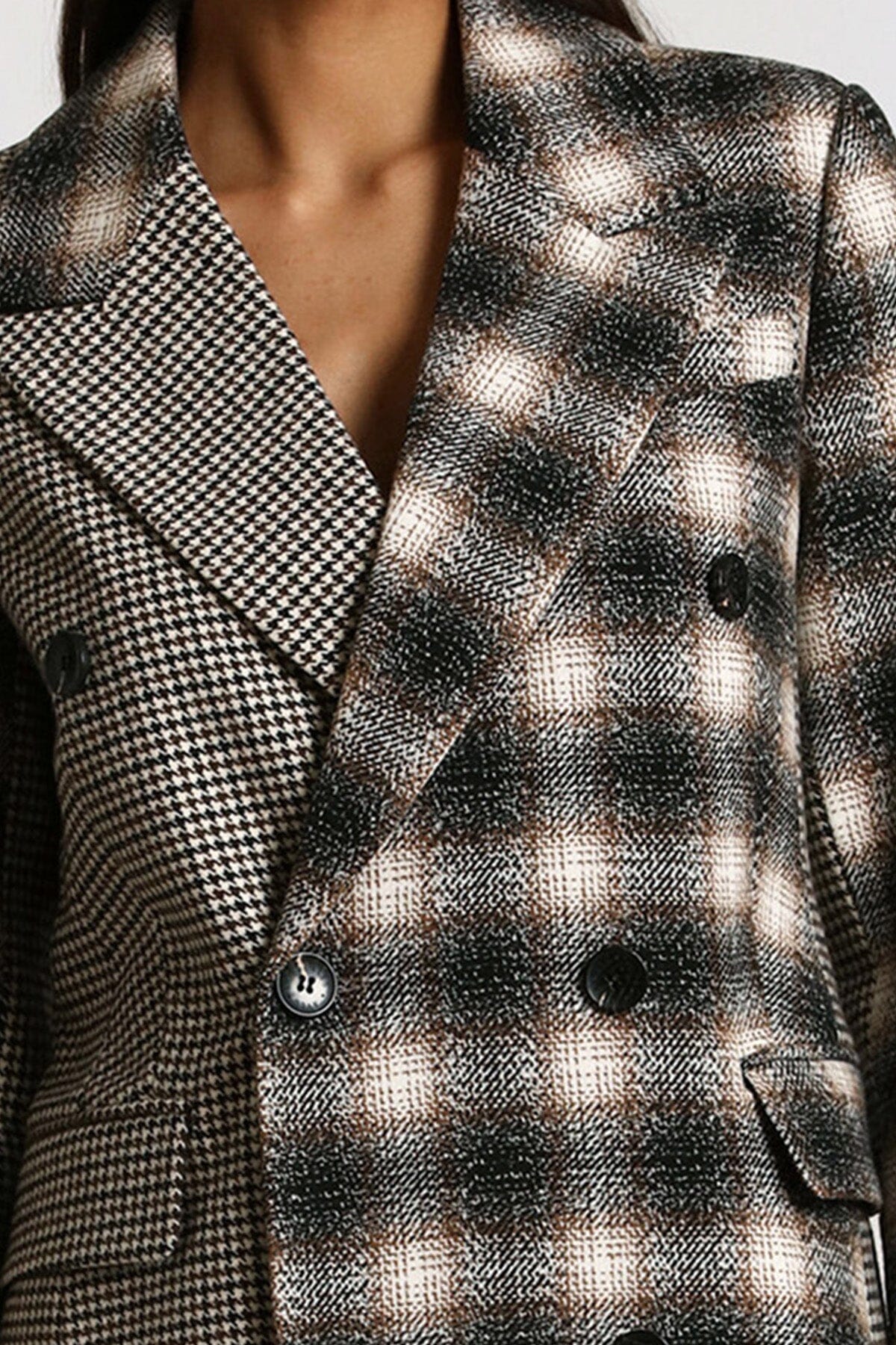 Black white brown mixed pattern double breasted blazer jacket coat - figure flattering cute fall 2023 blazers jackets coats for women