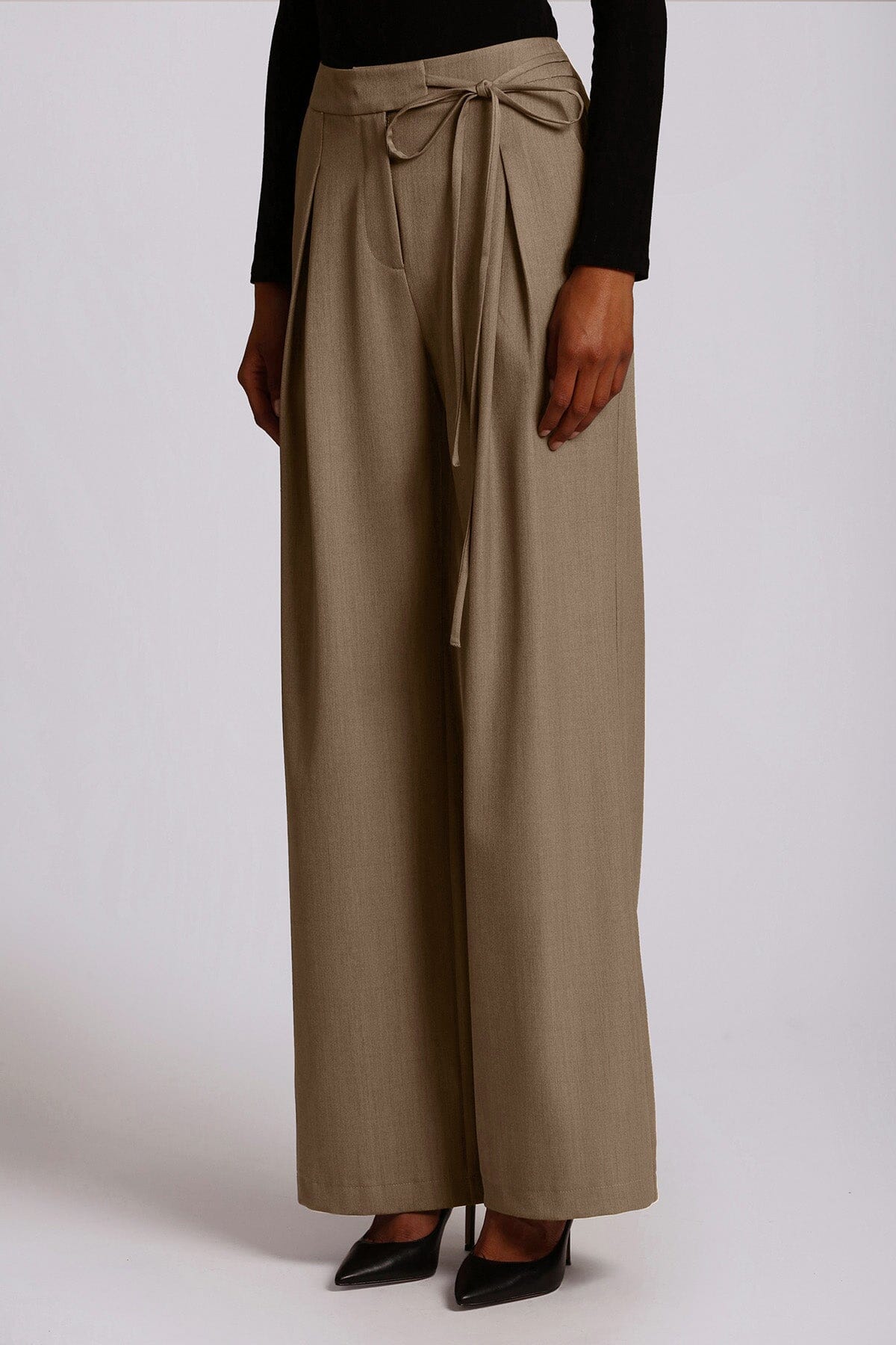 taupe brown wide leg tie belt trouser pants figure flattering cute lightweight work bottoms for women