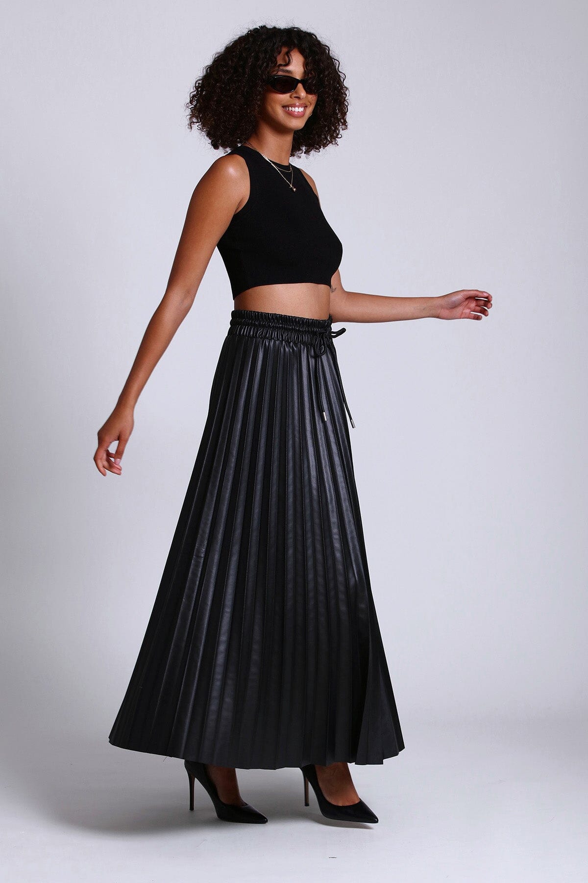 Faux-Ever Leather™ Pleated Maxi Skirt Skirts Avec Les Filles 