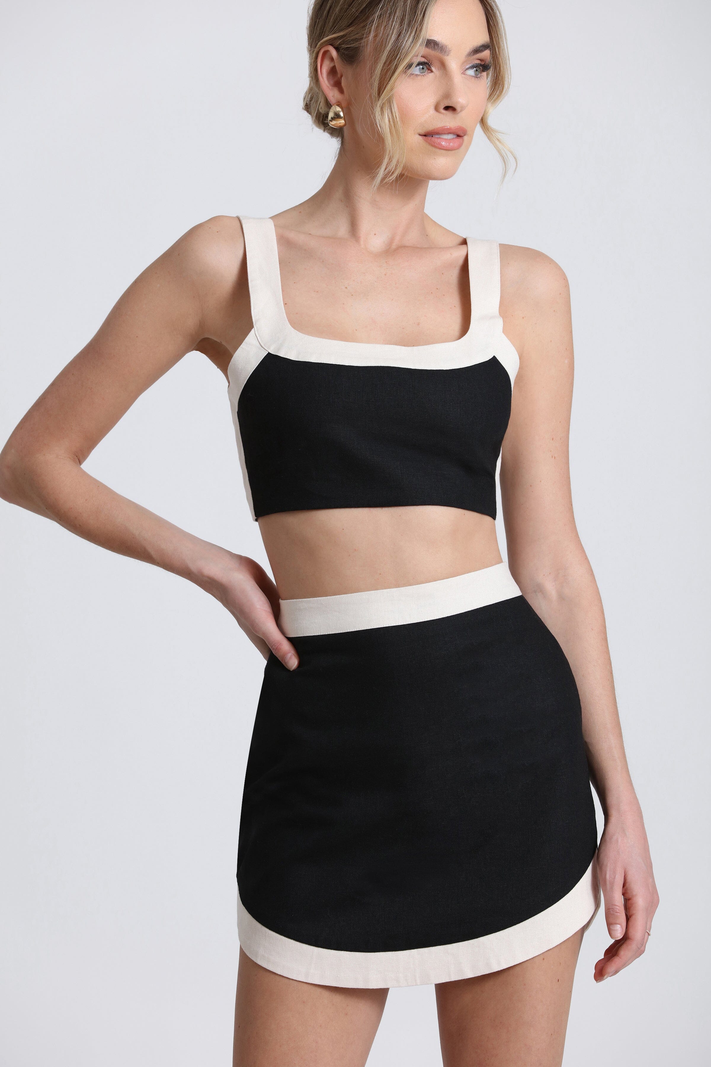 avec Les Filles Colorblock Linen Blend Crop Top Miniskirt Set Black Ivory