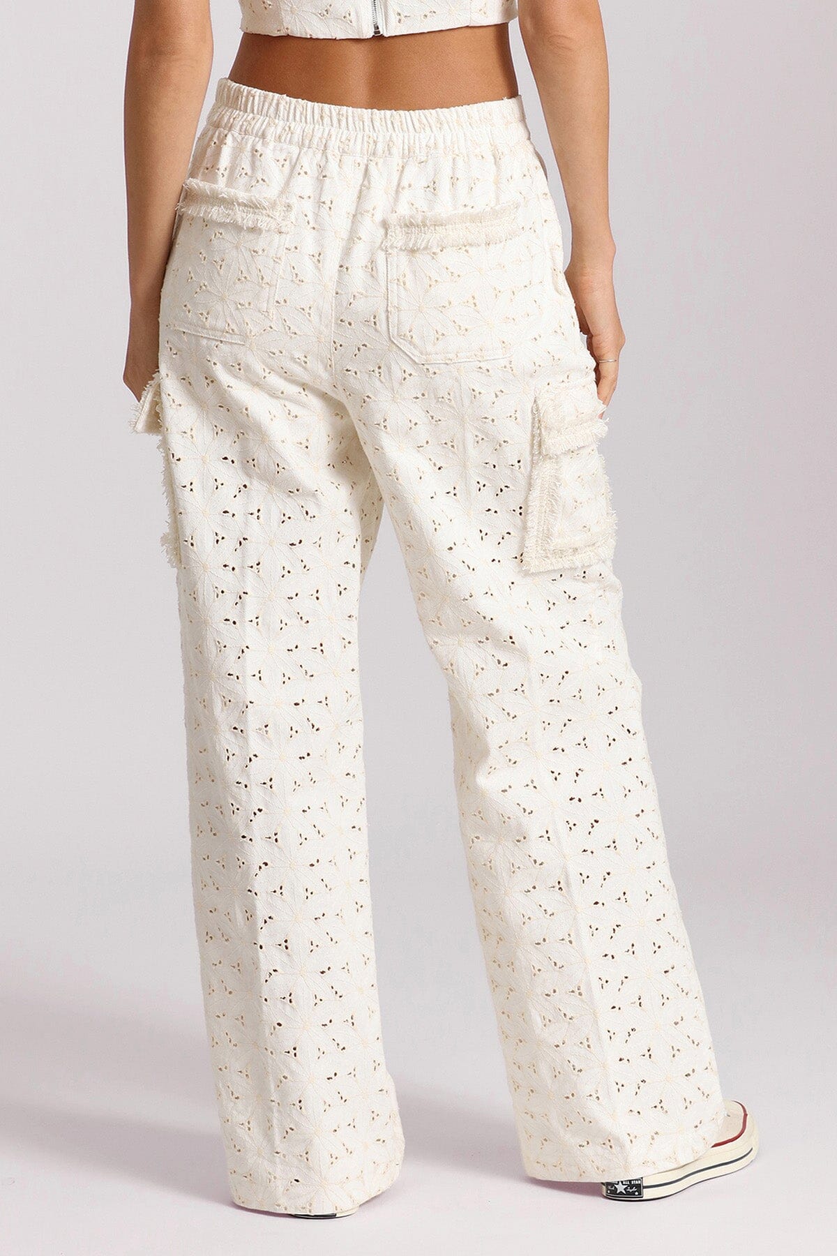 White embroidered cotton wide leg cargo pant - figure flattering summer fashion pants for women by Avec Les Filles