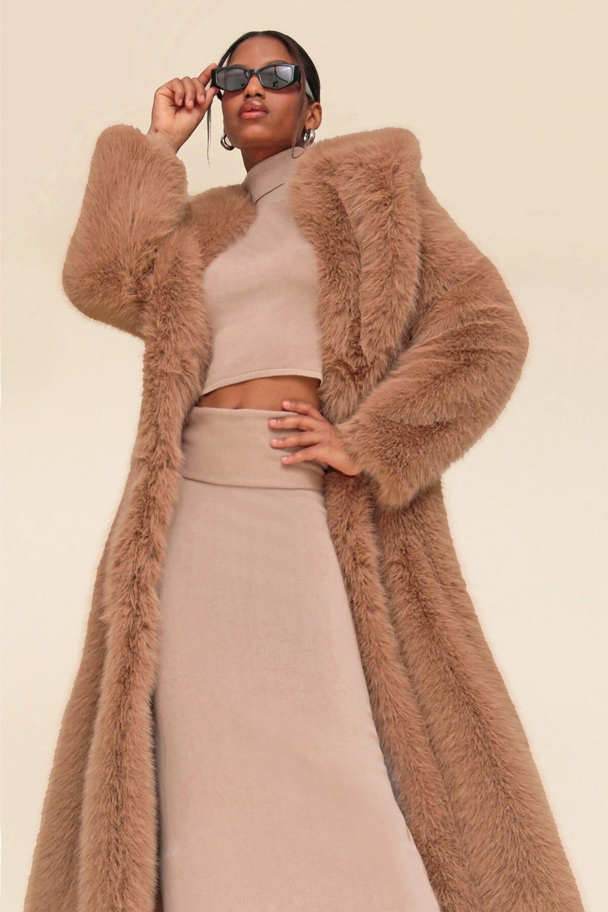 Avec les filles notch collar faux fur coat top