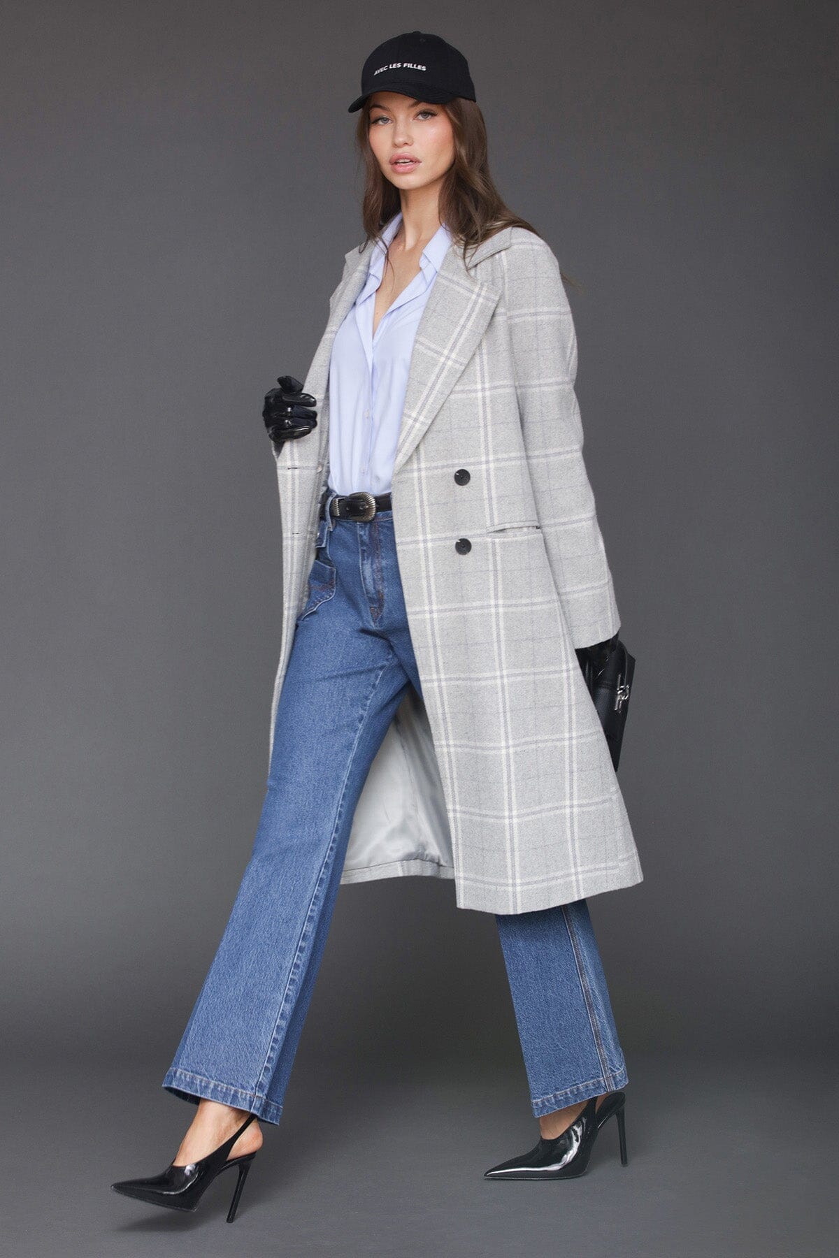 Light grey plaid relaxed walker double-breasted long maxi coat with long raglan shoulder sleeves and lapel collar - Cute women's maxi coats by Avec Les Filles 