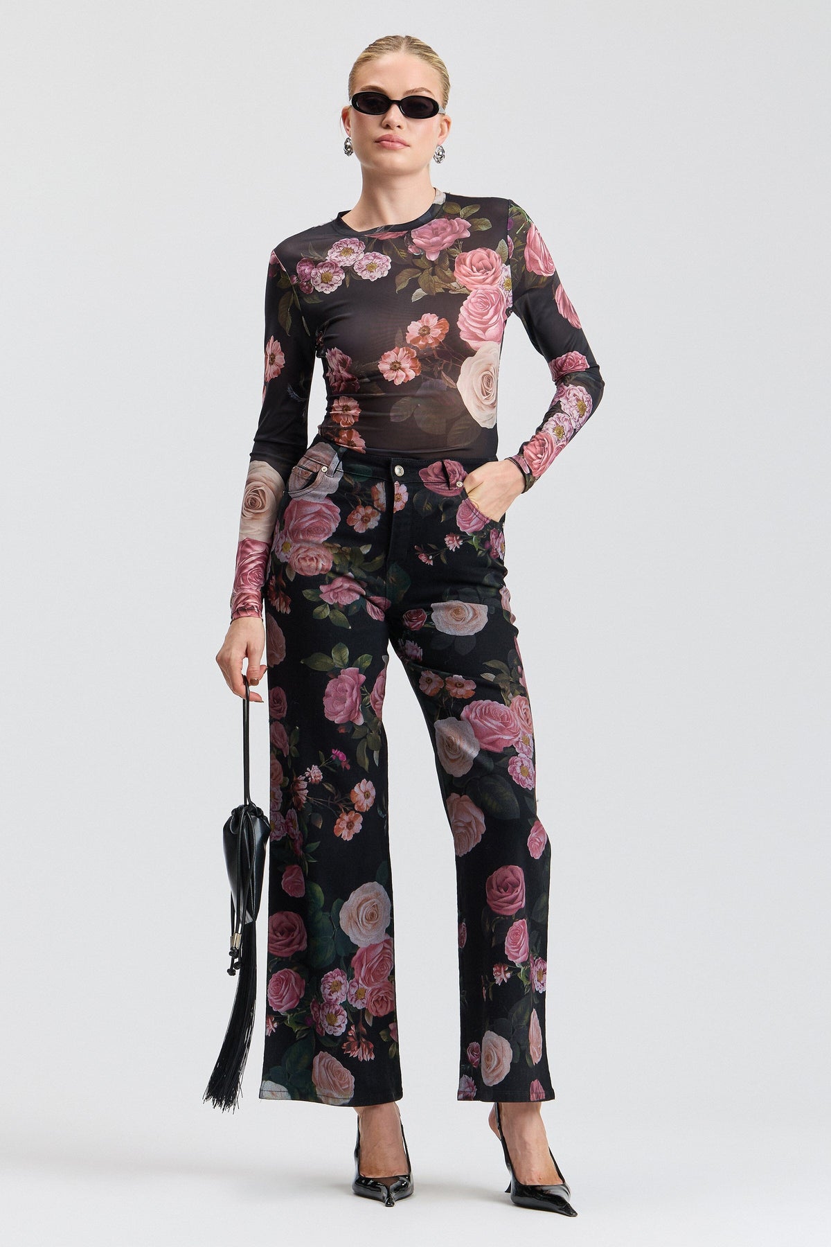 Thumbholes long-sleeve printed black mesh top women with round neck - Shop designer mesh tops by Avec Les Filles.