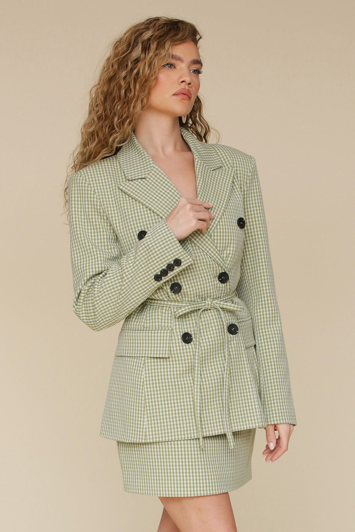 Green avocado belted gingham sculpted long sleeves blazer with double-breasted front button closure, notch collar and removable self-tie belt - Cute women's blazers by Avec Les Filles