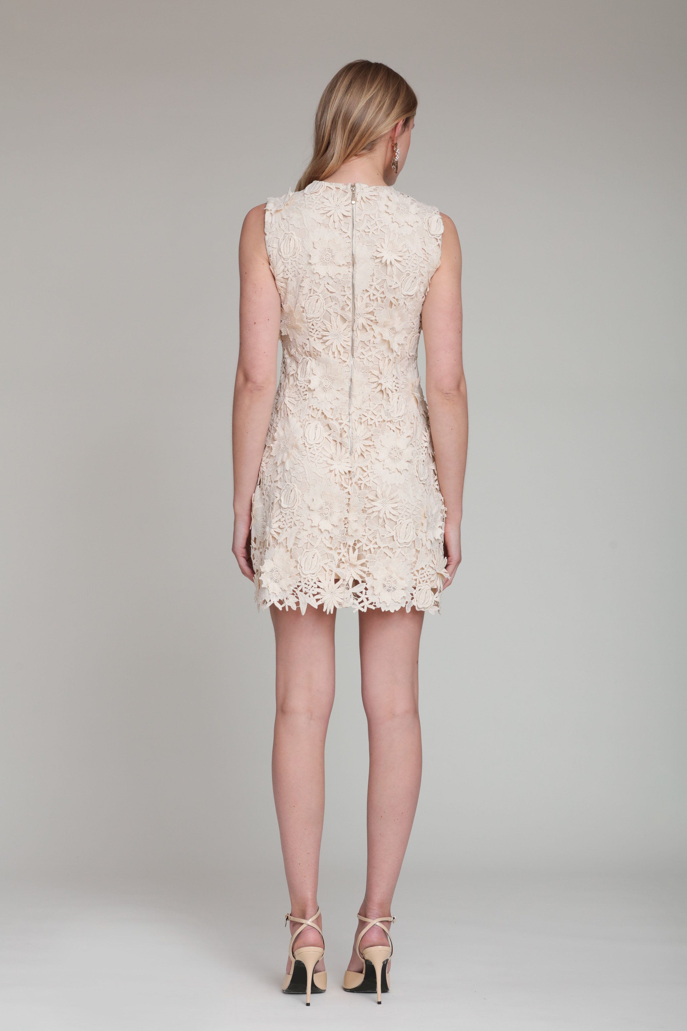 Avec Les Filles Women's Sleeveless 3D Floral Embroidery Mini Dress - Cream - Size 2 Avec Les Filles Women's Sleeveless 3D Floral Embroidery Mini Dress - Cream - Size 2