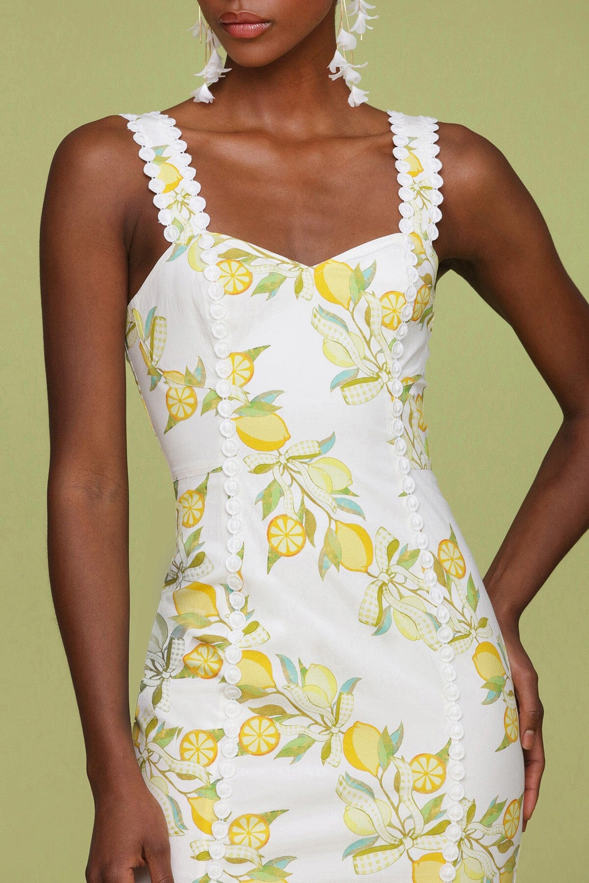 White lemon printed cotton sheath midi dress with sweetheart neckline and wide shoulder straps - Cute women's dresses by Avec Les Filles