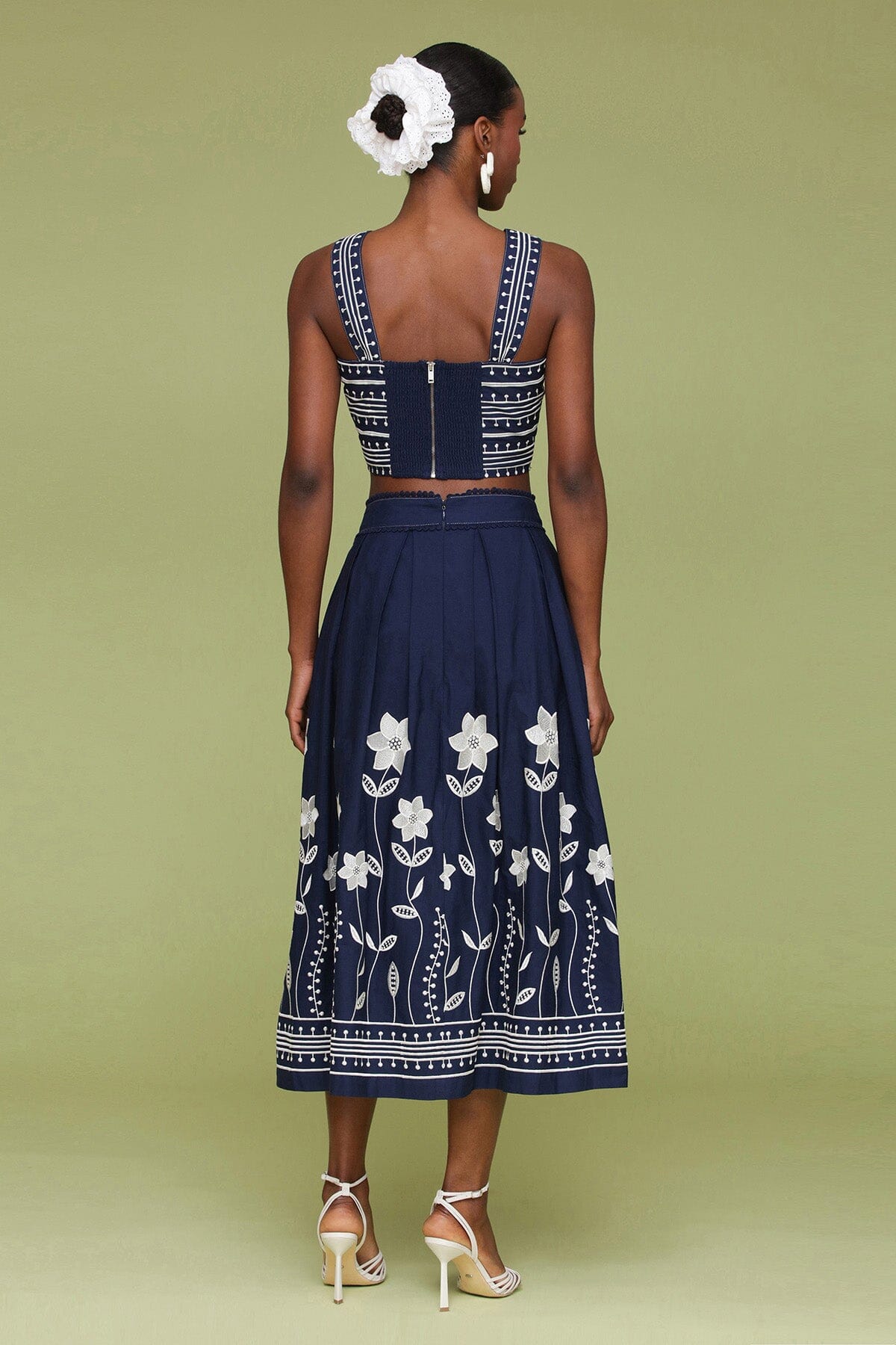 Navy cream embroidered cotton crop tank top made of 100% cotton with square neckline and wide straps - Cute women's tops by Avec Les Filles