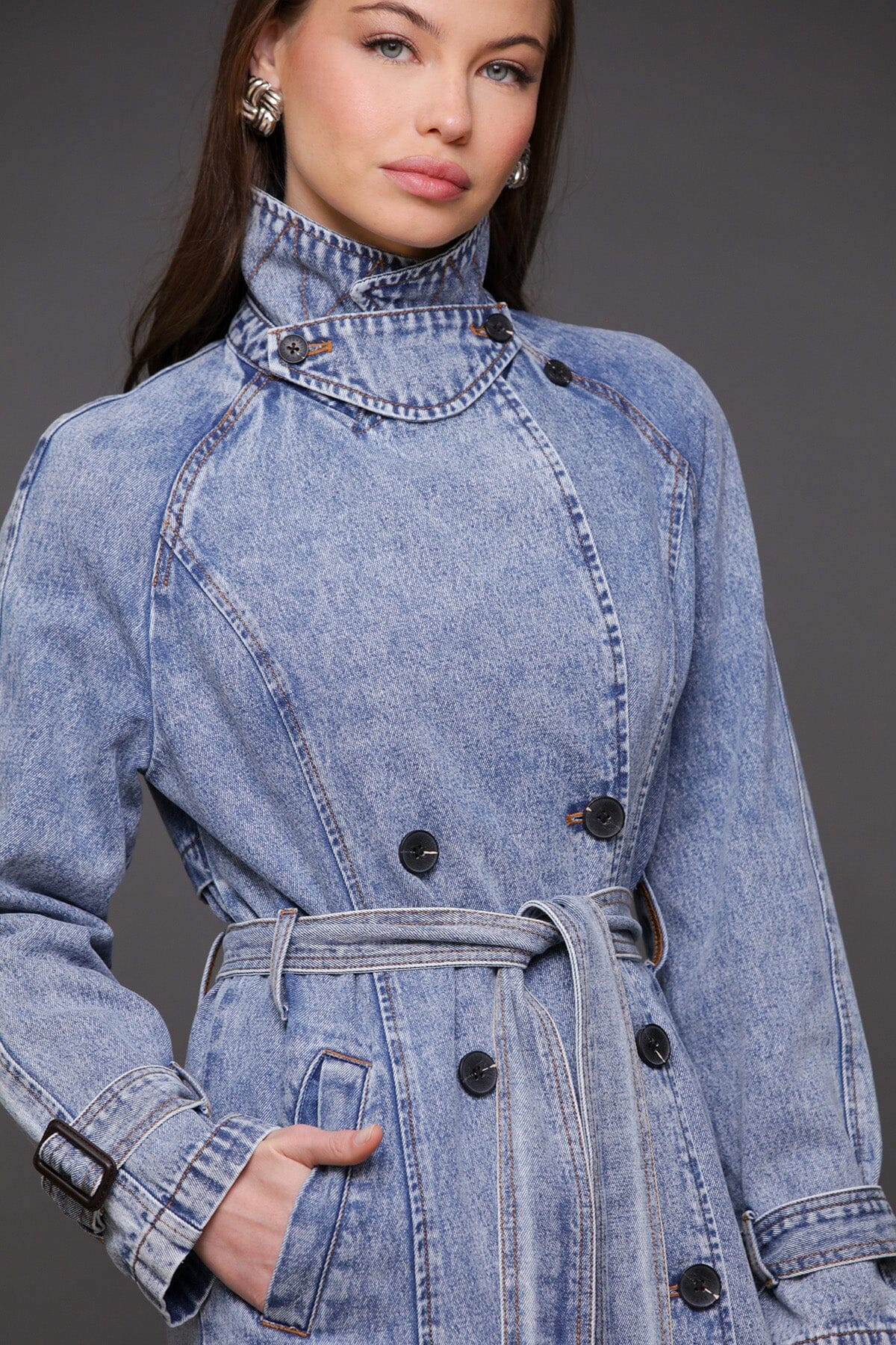 Denim blue double-breasted maxi trench coat with raglan sleeves and removable self-tie belt - Cute women's trench coats by Avec Les Filles