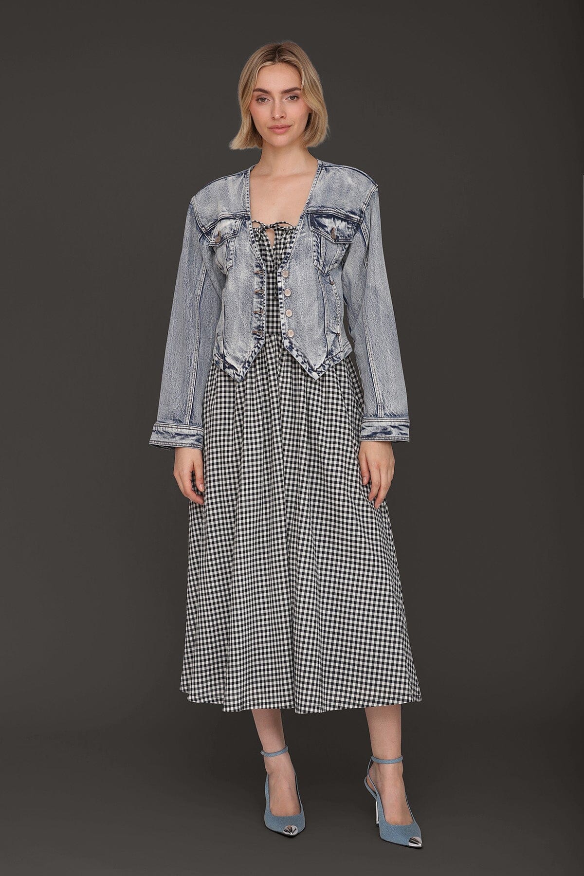 Acid wash cutaway button front denim jacket made from cotton blend with V-neckline and long sleeves - Cute women's denim jackets by Avec Les Filles