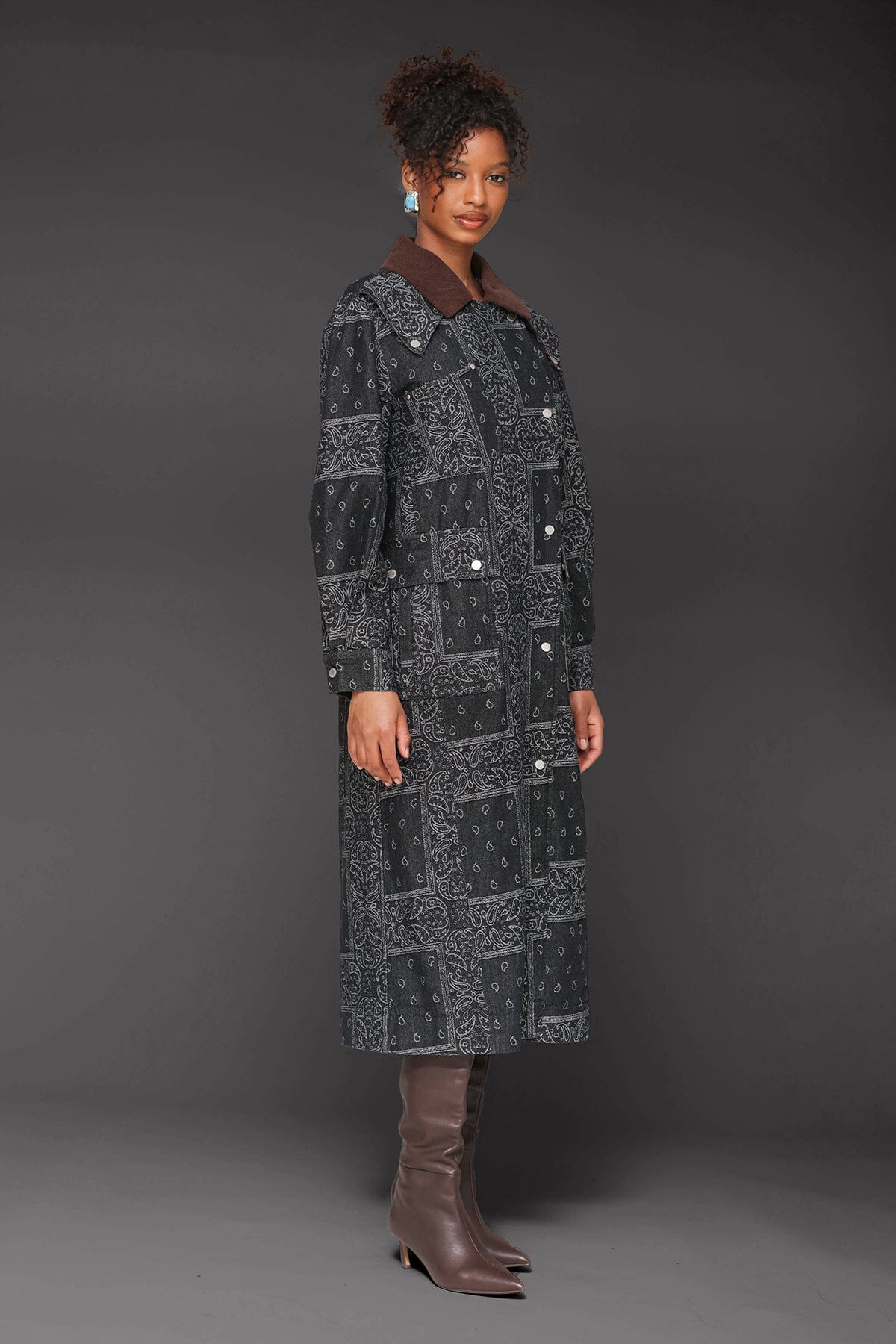 Indigo Paisley denim utility cotton blend double-breasted trench coat with drop-shoulders and corduroy point collar - Cute women's trench coats by Avec Les Filles