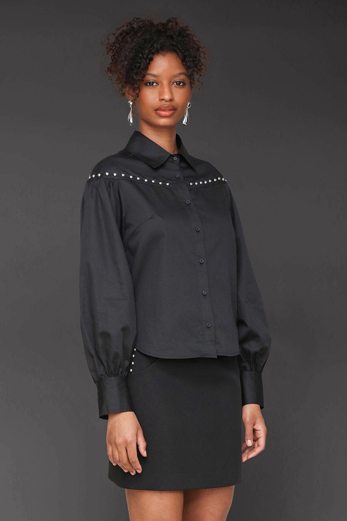 Western-studded cotton black shirt with long sleeves, point collar and button front  - Cute women's shirts by Avec Les Filles