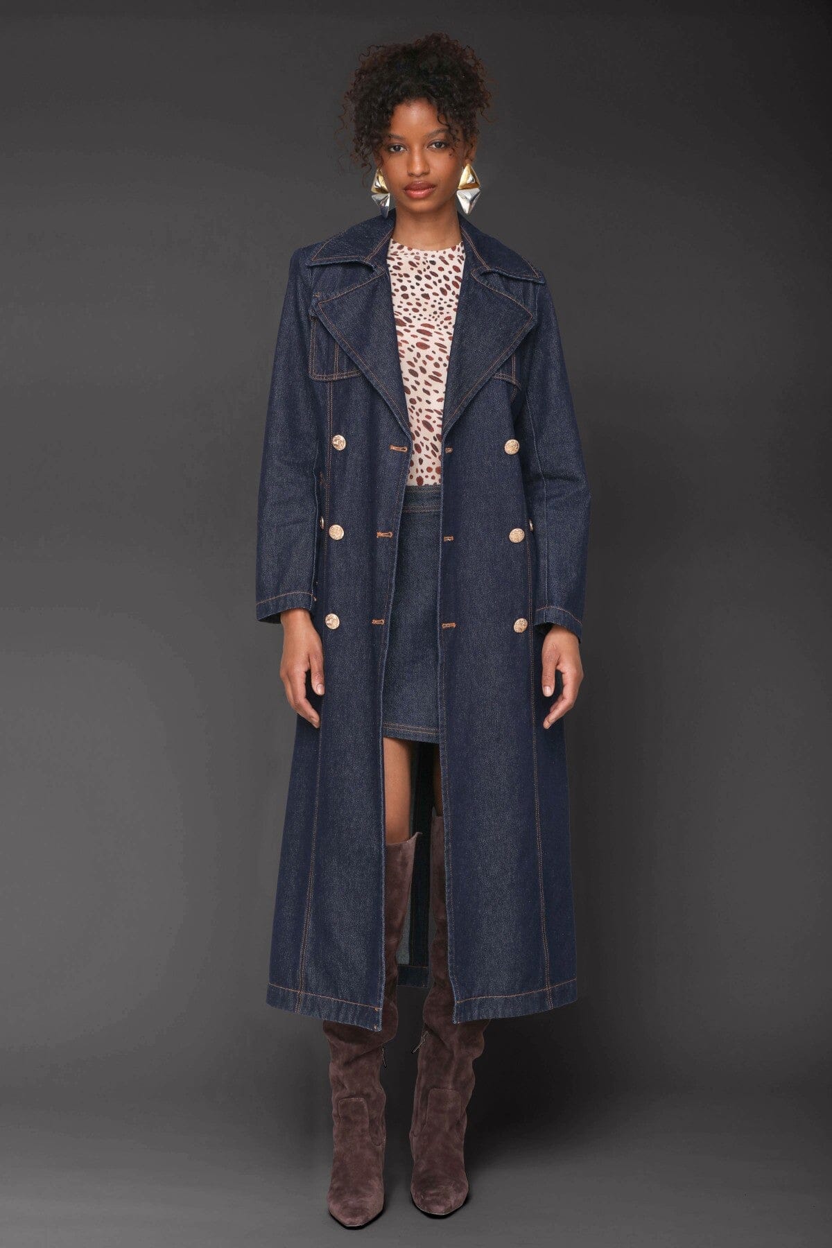 Indigo blue cotton blend denim double-breasted trench coat with waist tie belt and wide notch lapels - Cute women's trench coats by Avec Les Filles