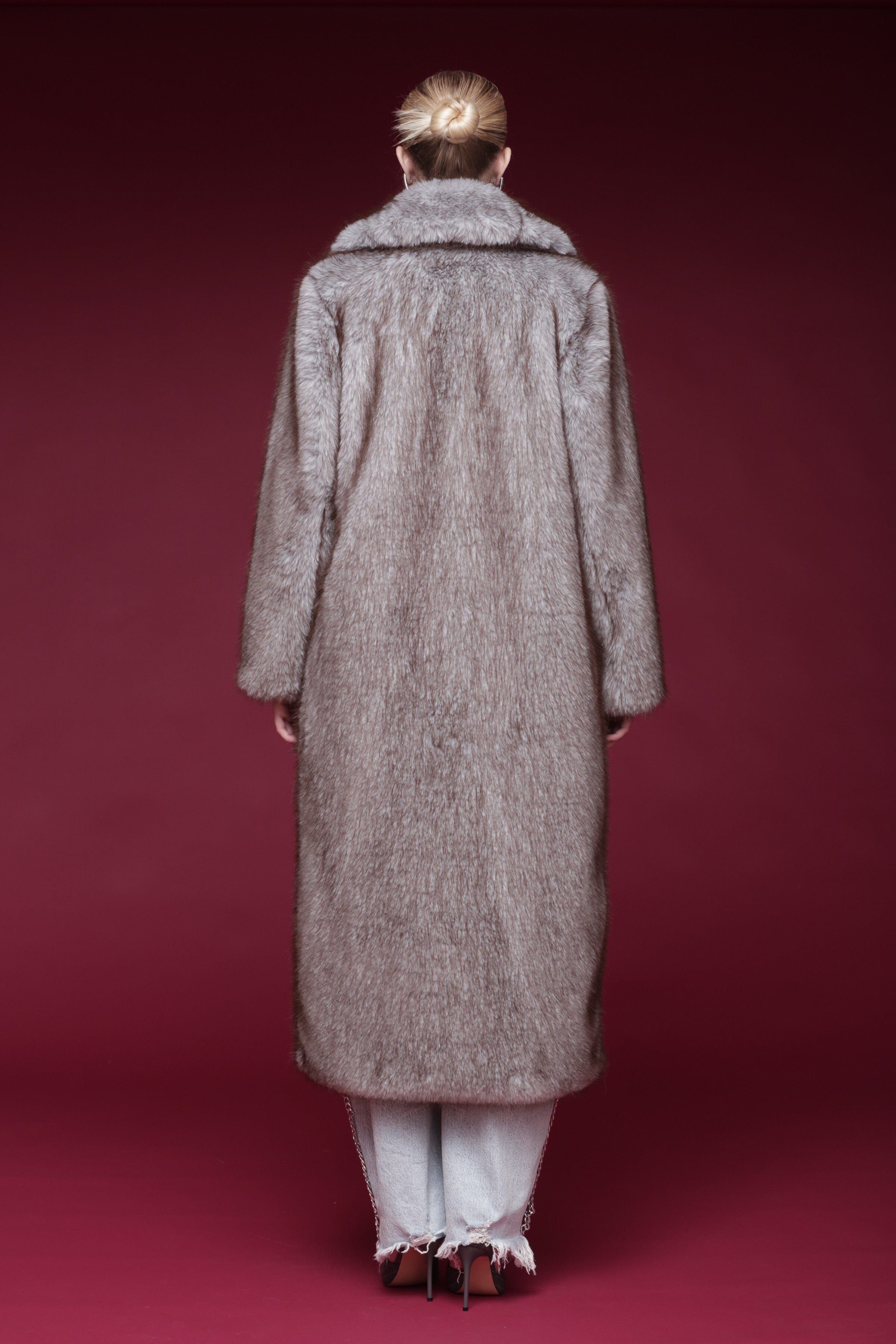 Grey faux fur maxi coat with a wide notched collar, hook-and-eye closure, and side pockets - Shop designer women’s long maxi coats by Avec Les Filles