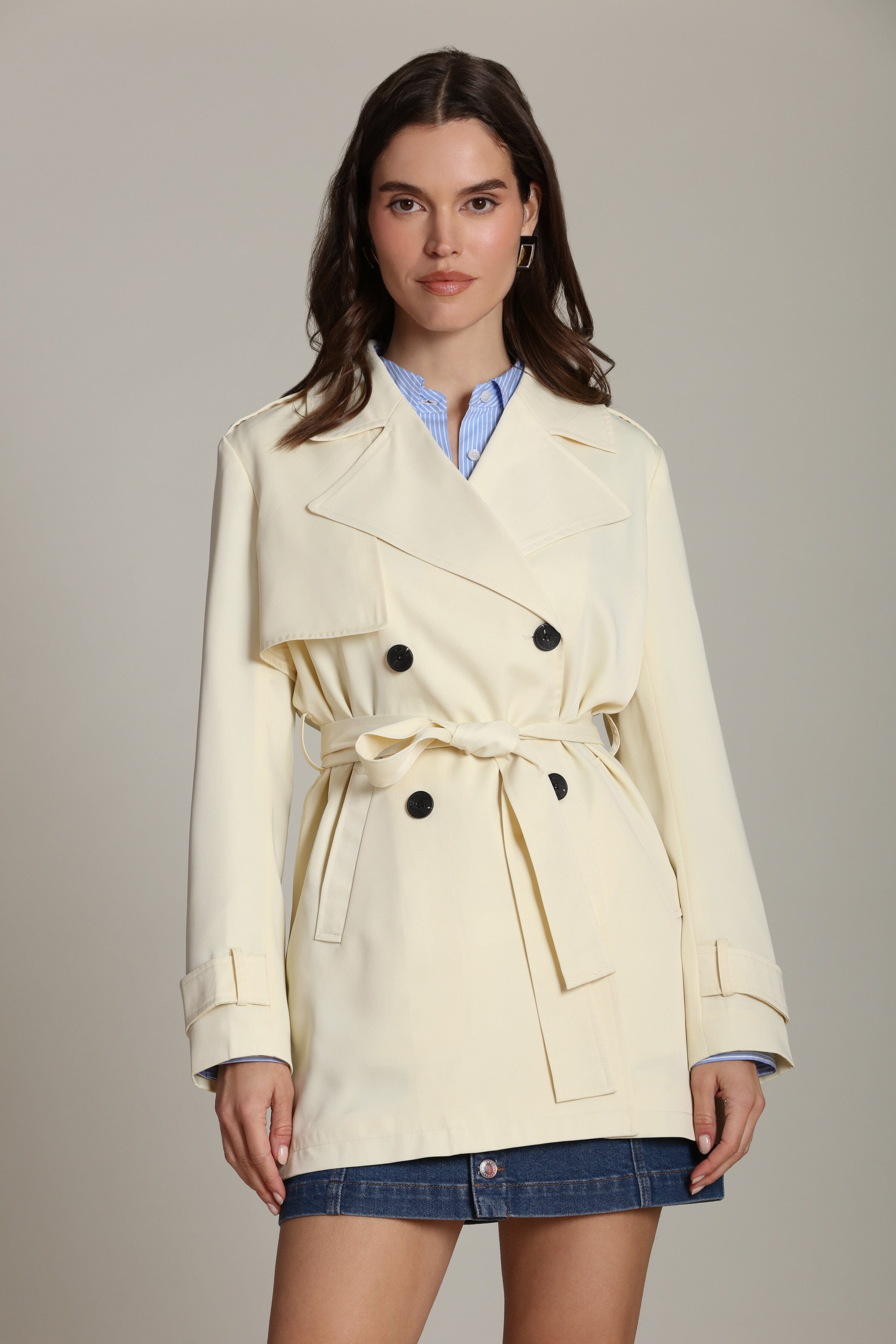 Beige double-breasted front trench coat with an adjustable self-tie belt and long sleeves - Shop designer trench coats by Avec Les Filles