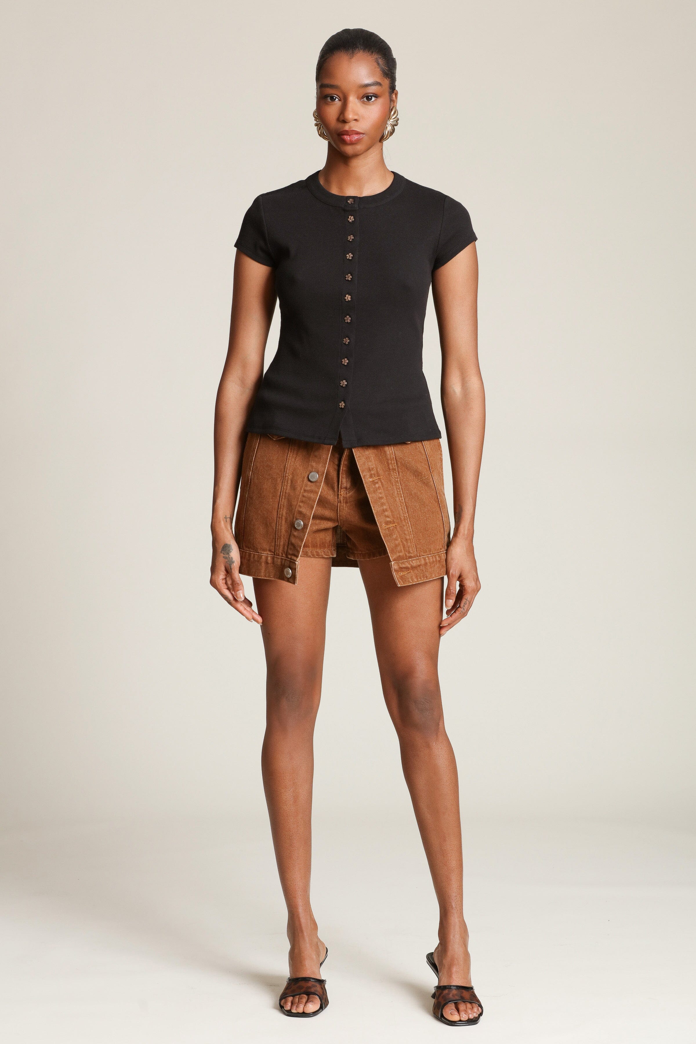 Flower Button Cotton T-Shirt Shirts & Tops Avec Les Filles 