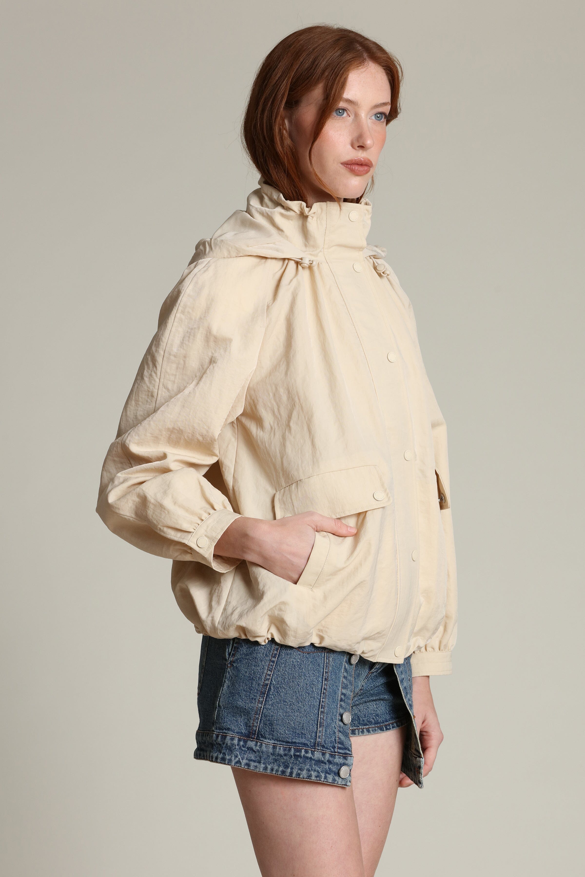 Nylon balloon sleeve ivory windbreaker with snap-front and attached hood - Women's coats & jackets by Avec Les Filles