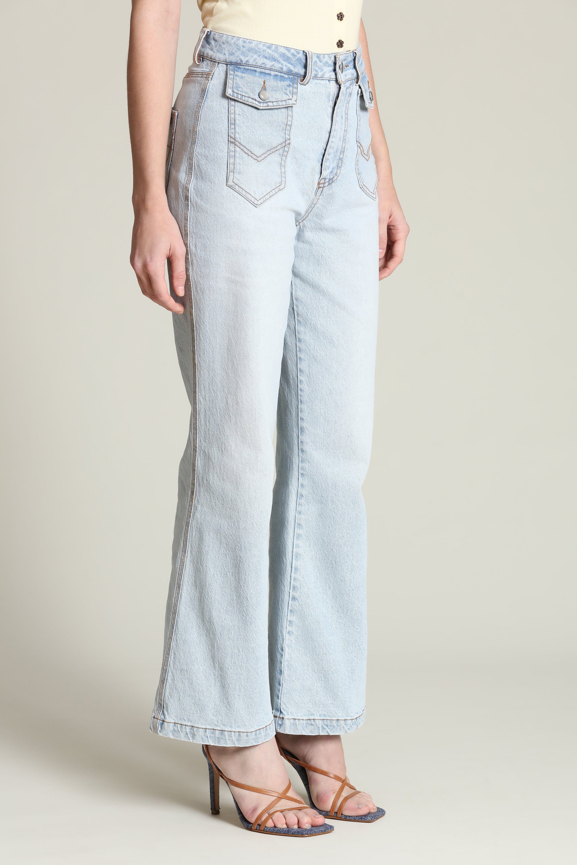 Patch pocket light blue flare jeans in cotton - Shop designer high rise flare jeans women by Avec Les Filles