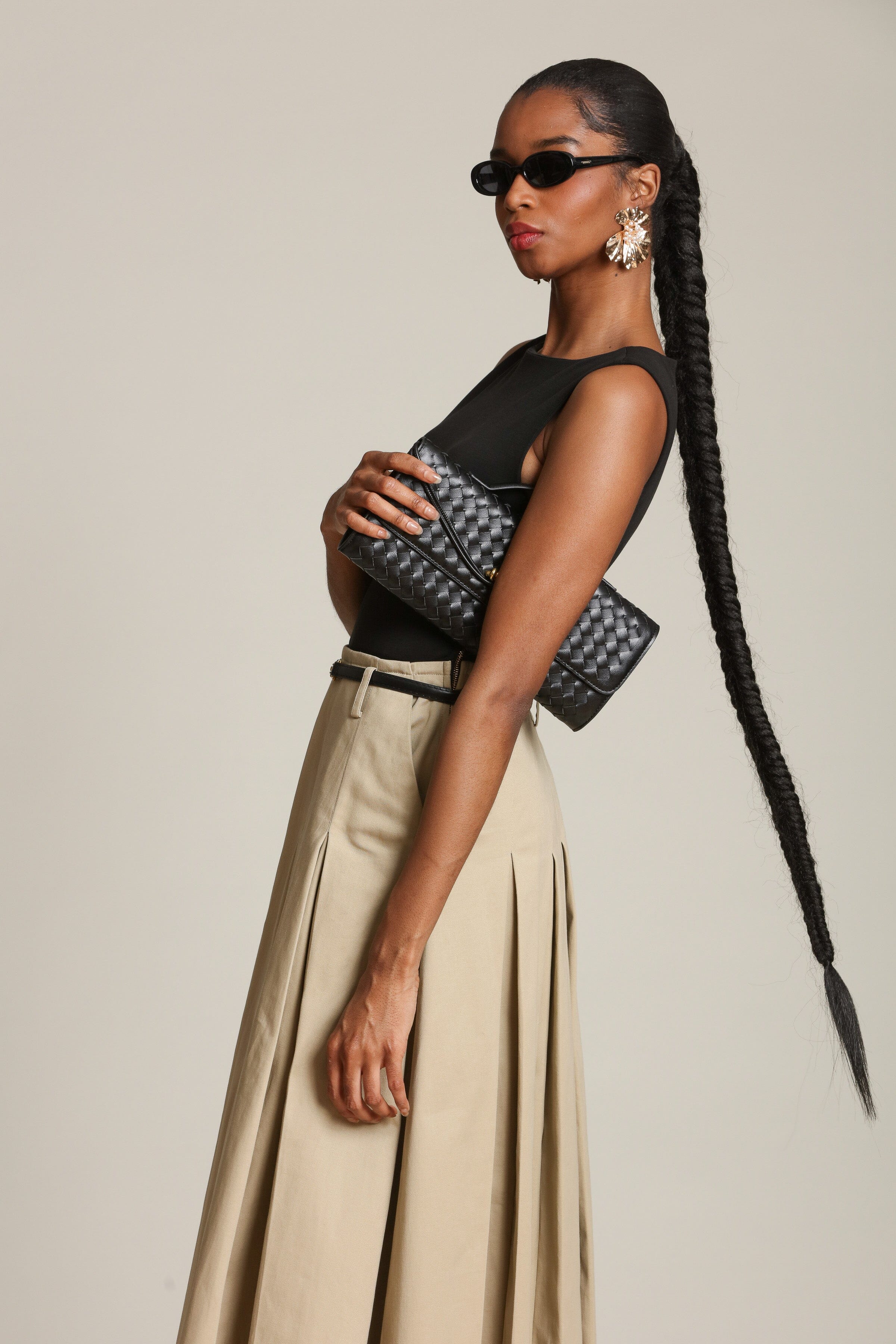 Pleated Black & Khaki Midi Dress Pleated Black & Khaki Midi Dress