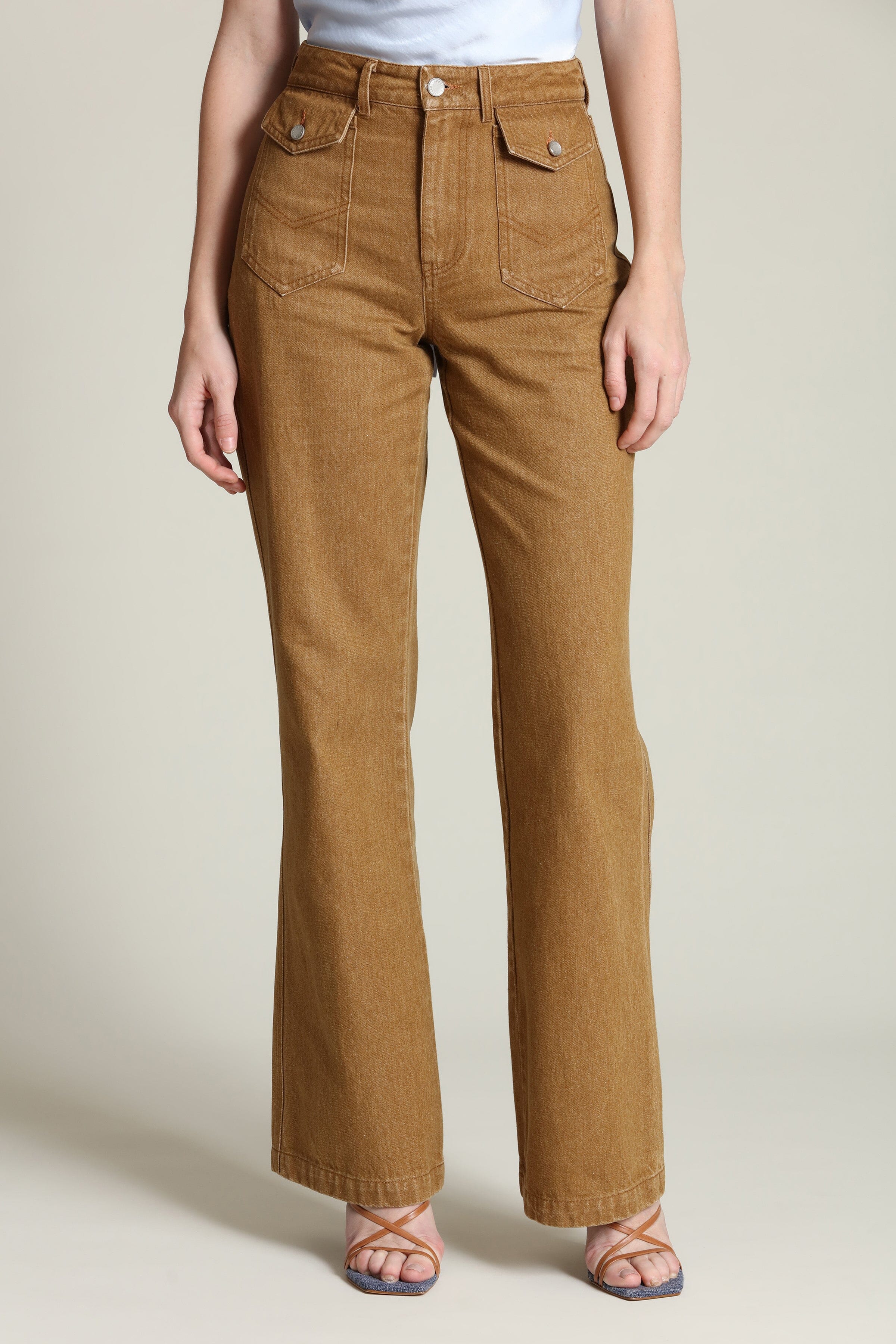 Patch Pocket Flare cotton camel jeans with a front button, snap closure, and high-rise waist by Avec Les Filles