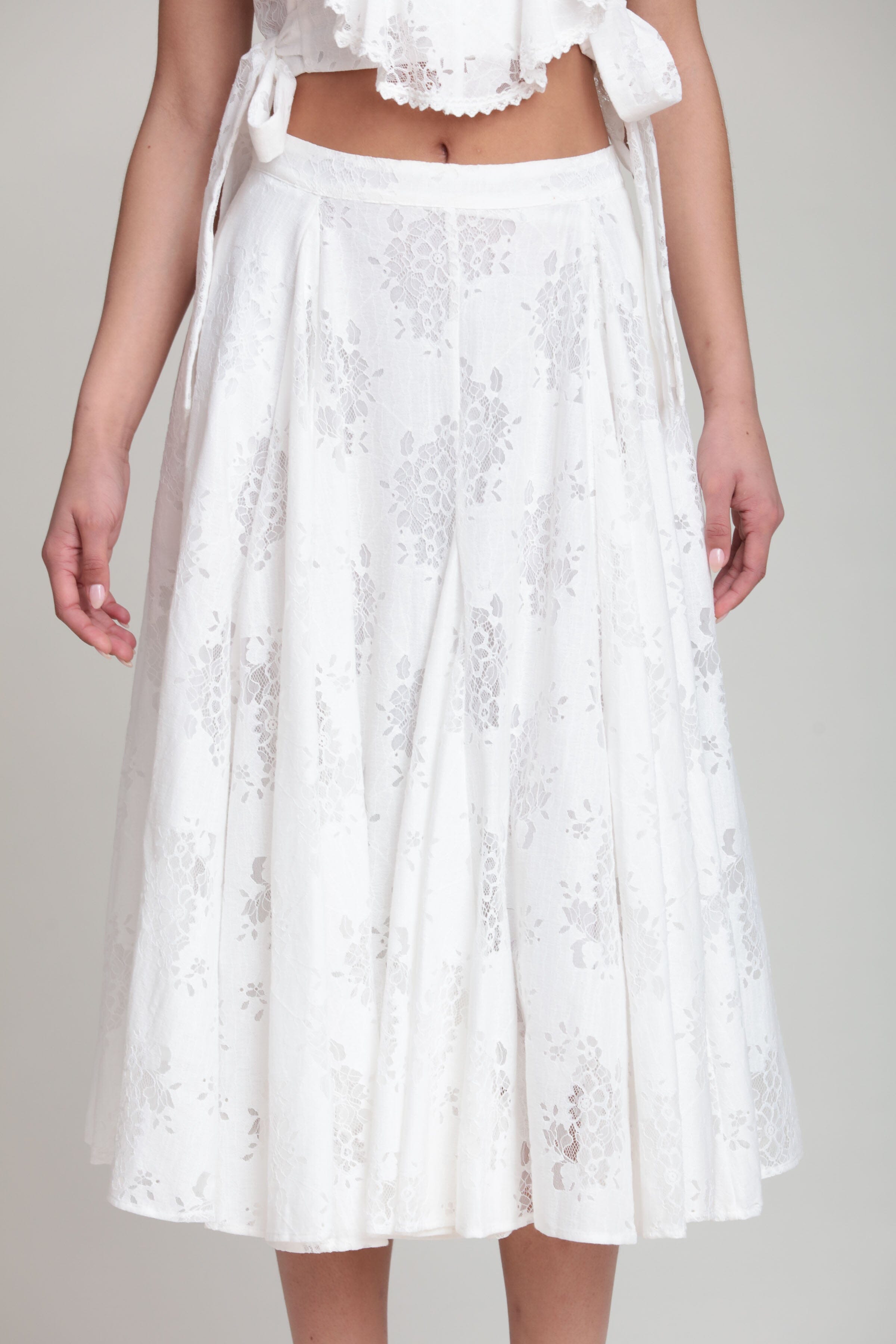 Cotton blend flared white lace midi skirt - Shop designer women's cute midi dresses by Avec Les Filles