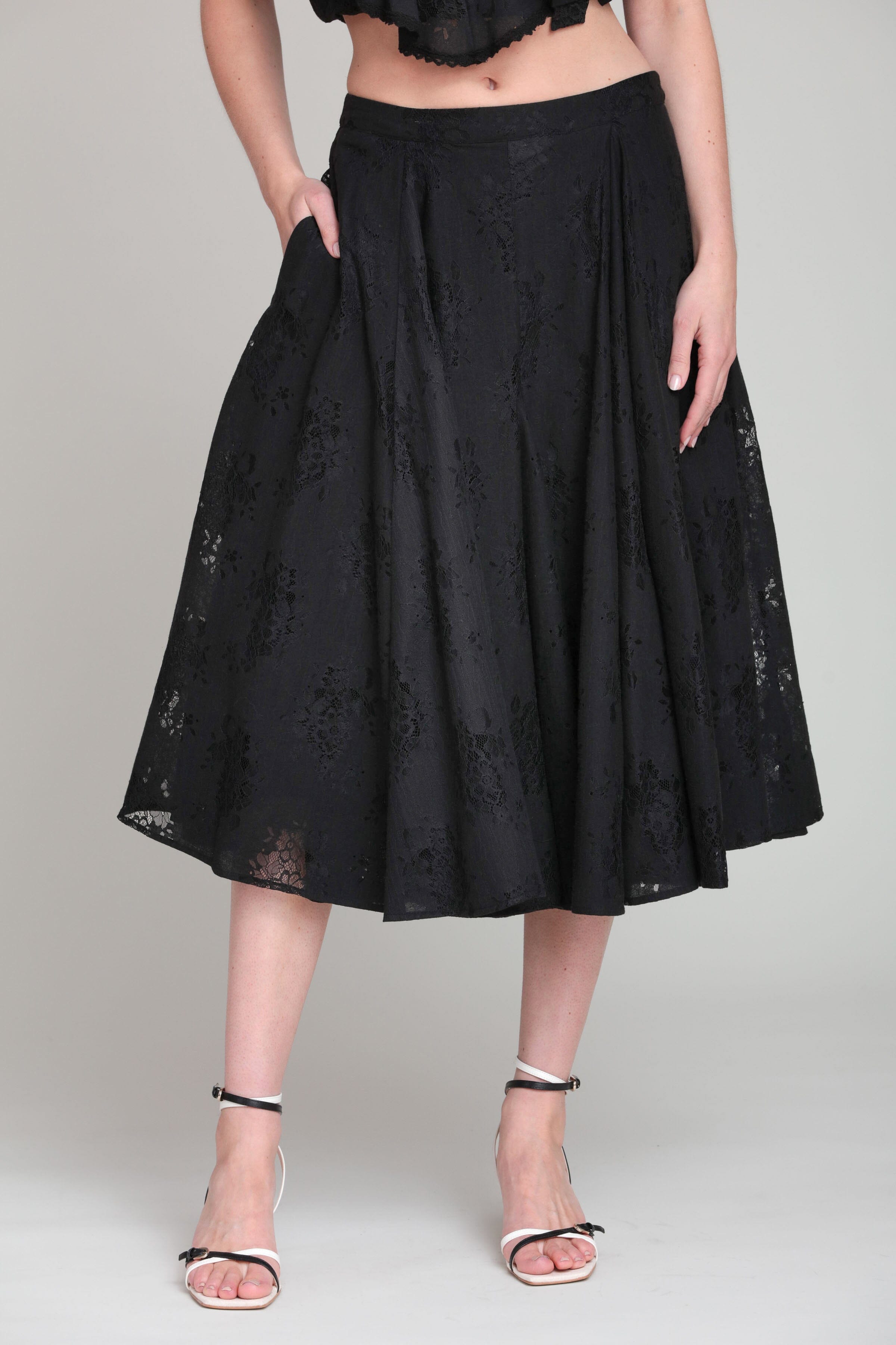 Cotton blend lace flared black midi skirt - Shop designer women's cute midi dresses by Avec Les Filles