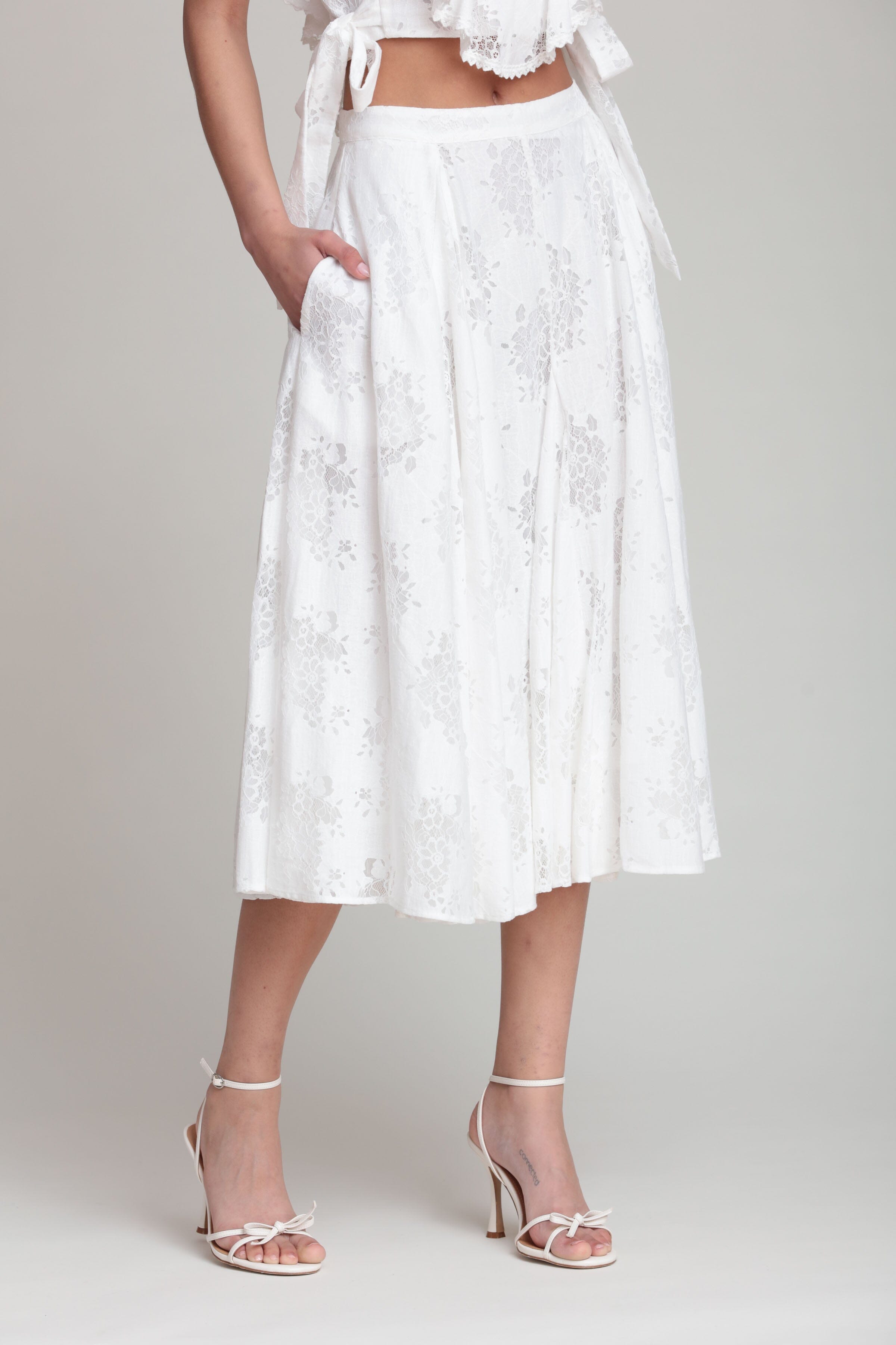 Cotton blend flared white midi skirt - Shop women's cute midi dresses by Avec Les Filles