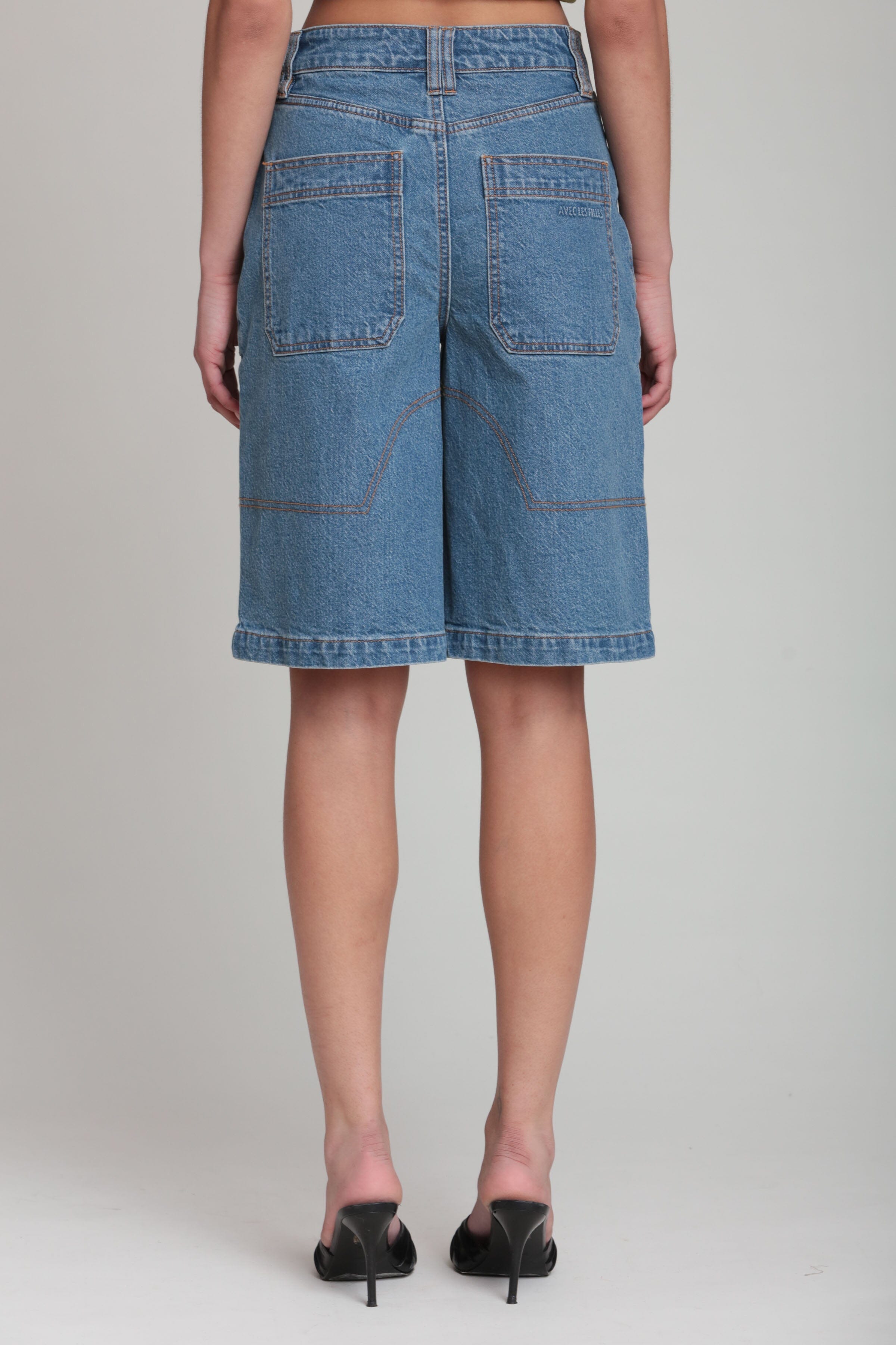 Blue wide-leg denim cargo shorts in a cotton blend - Shop designer women's denim bermuda shorts by Avec Les Filles