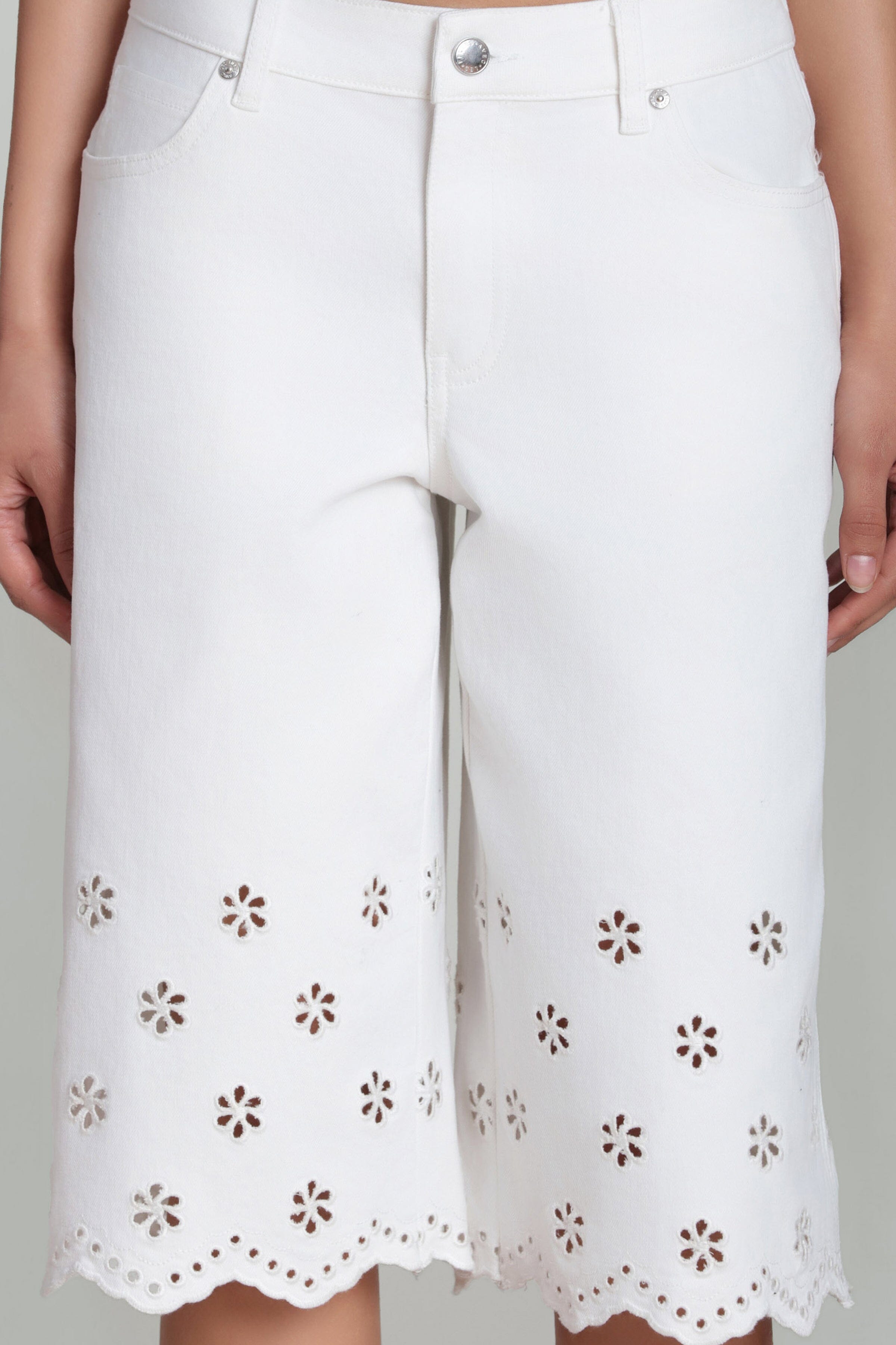 Eyelet embroidered denim white bermuda shorts with wide-leg fit - Shop women's white bermuda shorts by Avec Les Filles