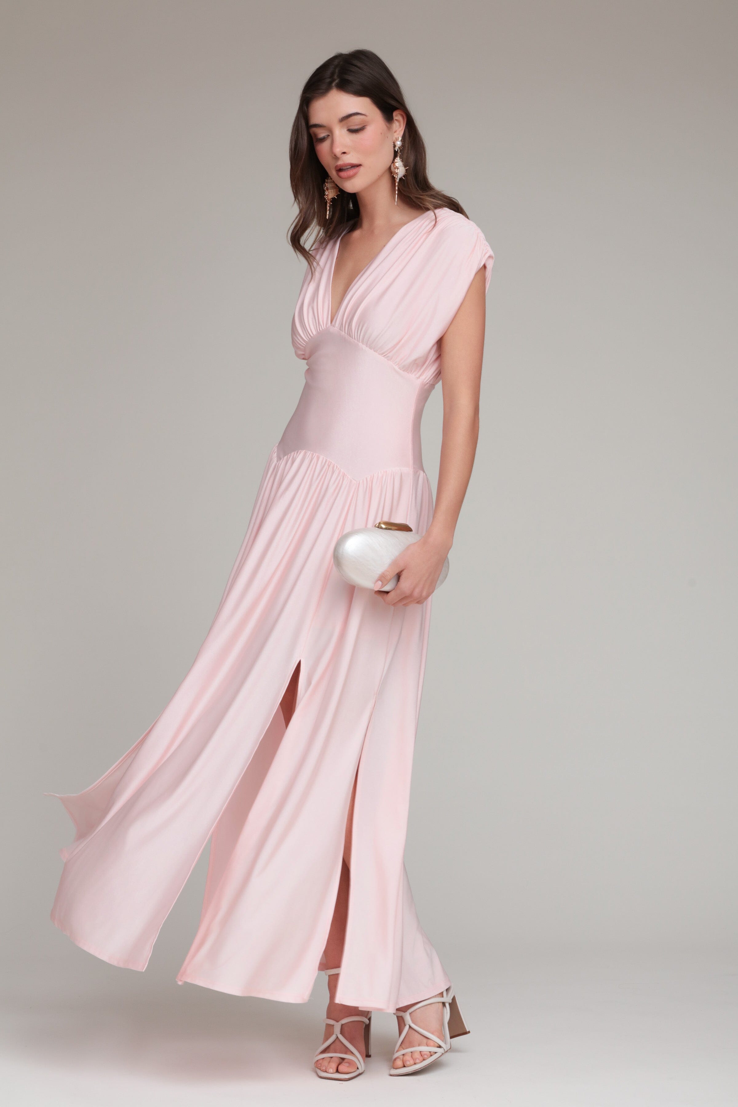 Blush pink maxi dress in cotton blend with a deep V-neckline and cap sleeves - Shop cute maxi dresses by Avec Les Filles