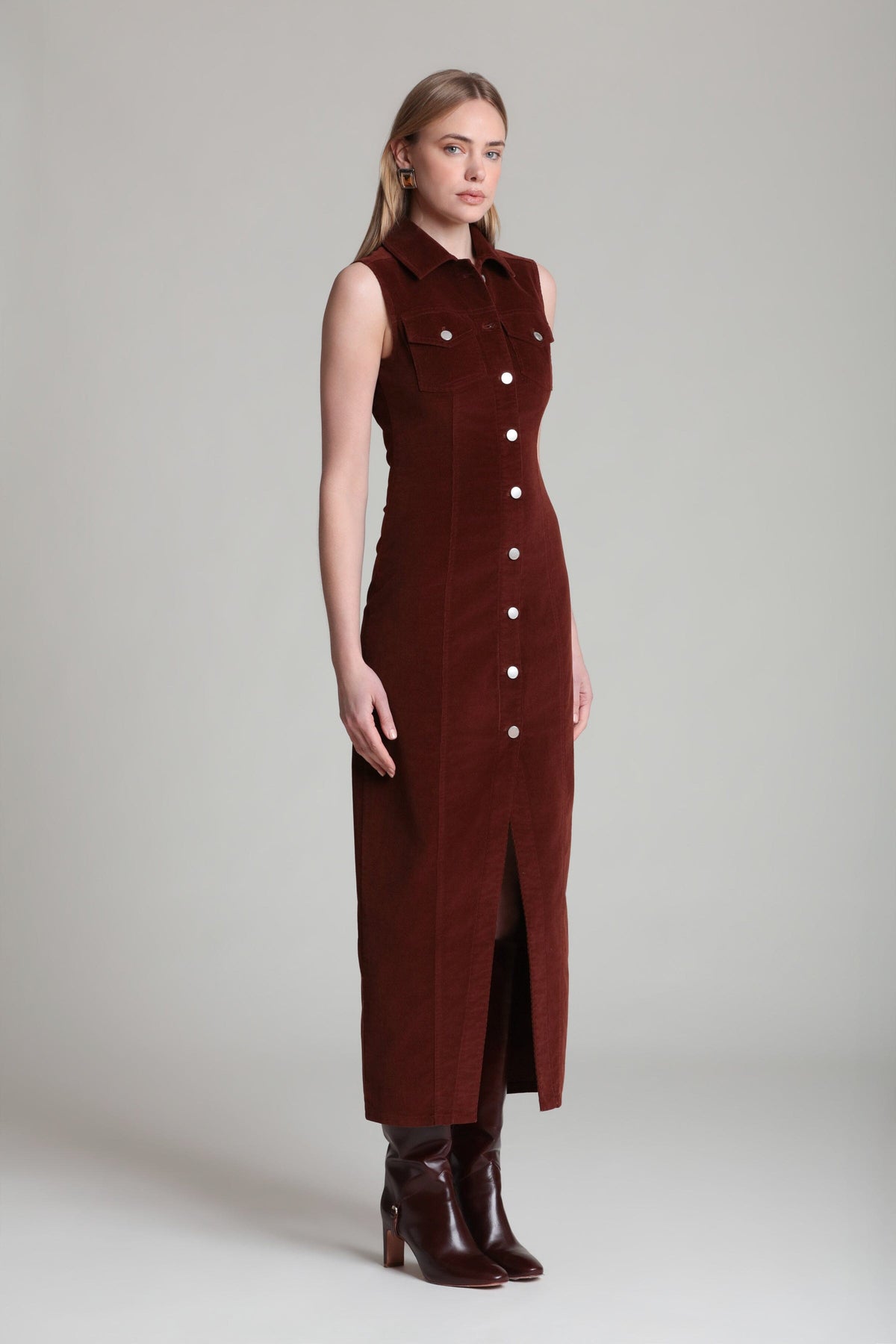 Sleeveless red denim corduroy dress women with a pointed collar. Shop designer maxi dresses by Avec Les Filles.