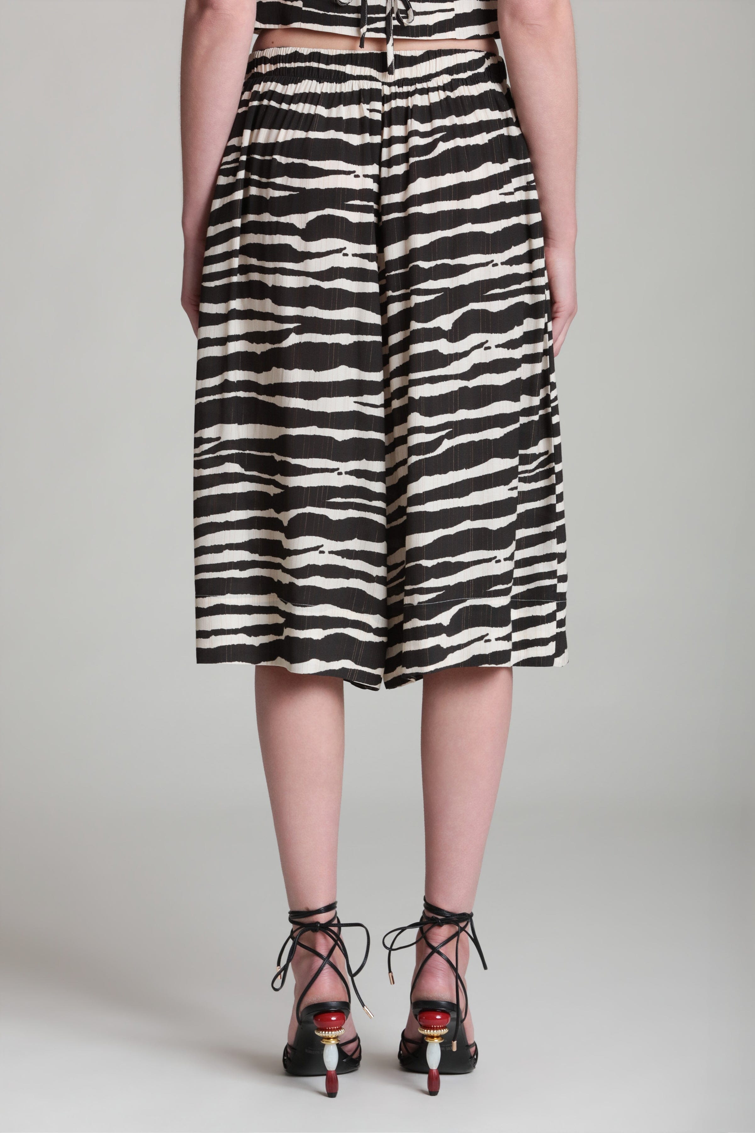 zebra mid-rise fit animal print pants - Shop designer women's cute culottes by Avec Les Filles.