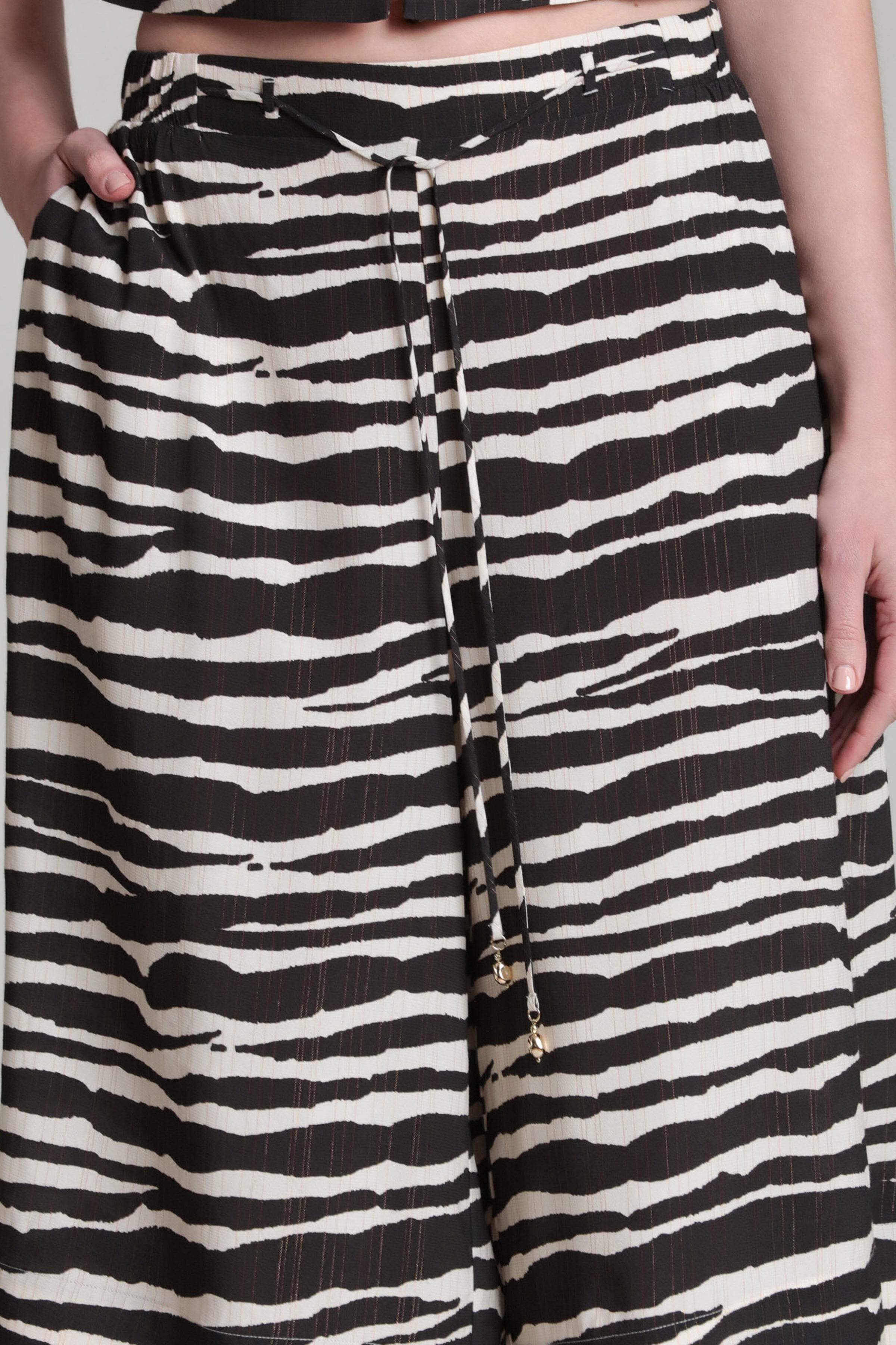 zebra mid-rise fit animal print culotte women's pants - Shop designer women's culottes by Avec Les Filles.