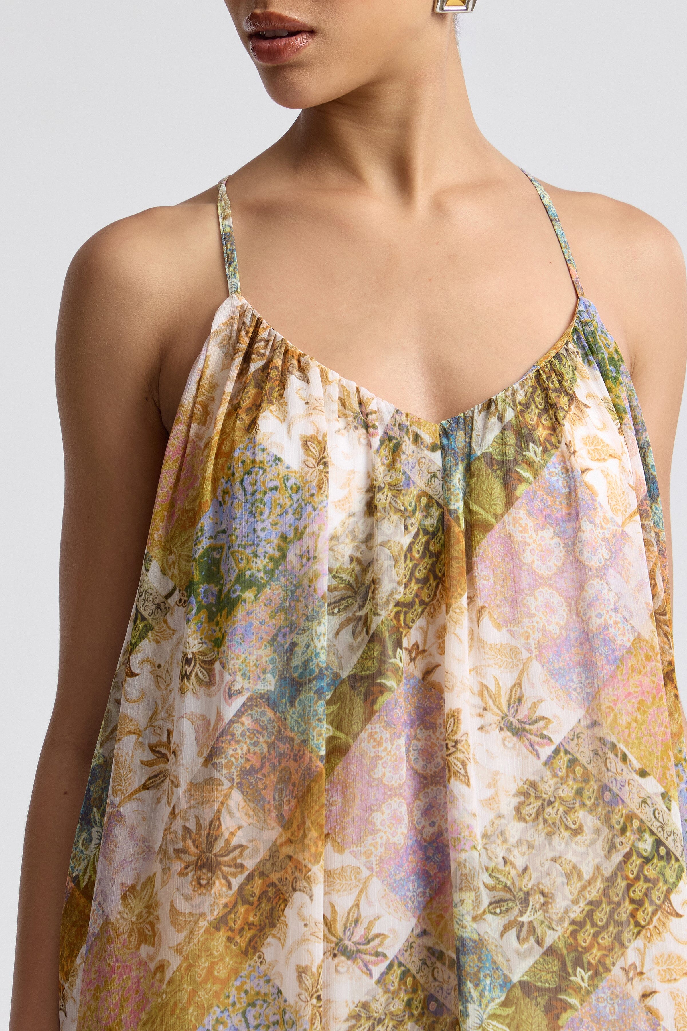 Outpost paisley print maxi dress with adjustable spaghetti straps. Shop designer women's maxi dresses by Avec Les Filles.