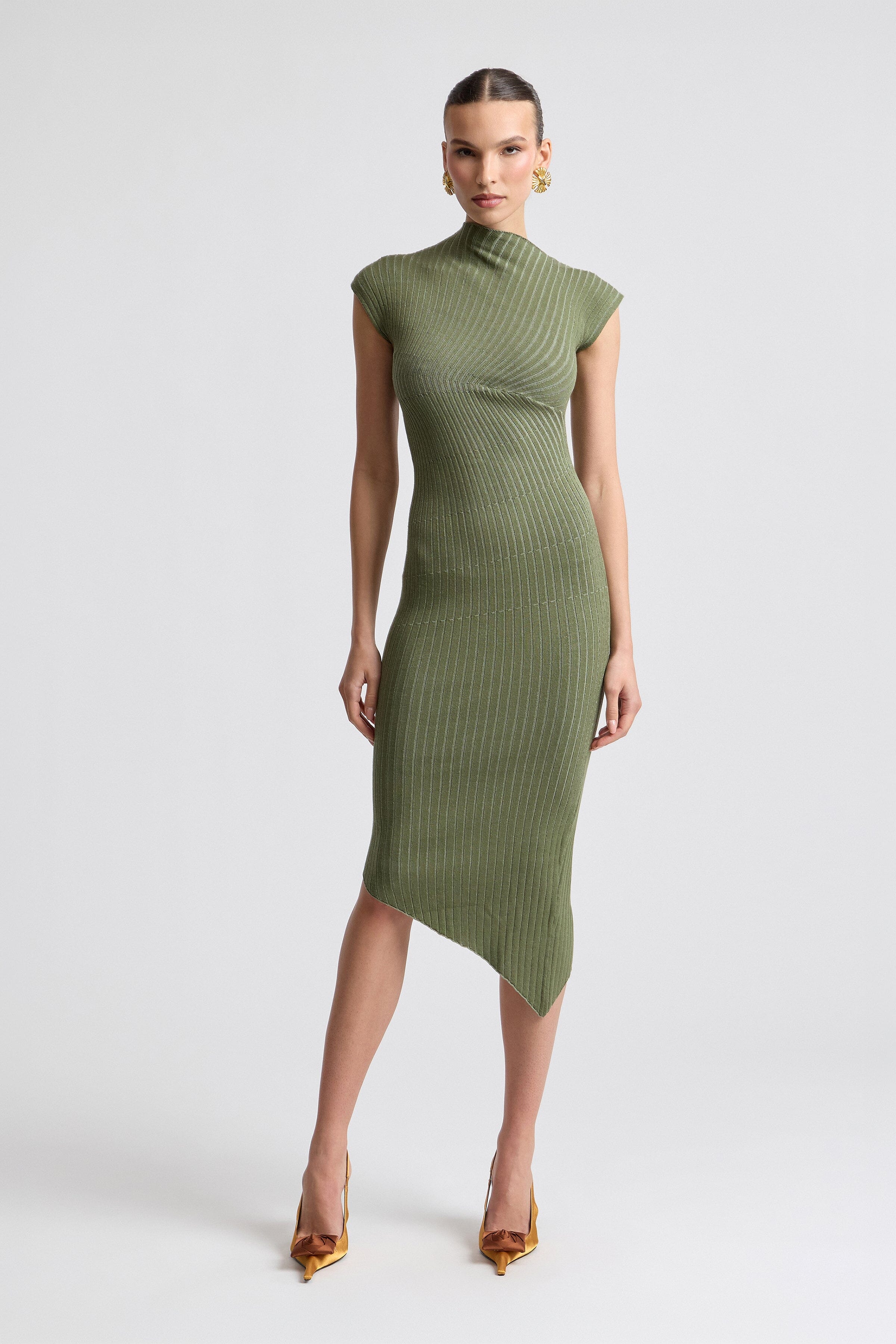Radial rib asymmetric green knitted midi dress with mock neck and cap sleeves by Avec Les Filles