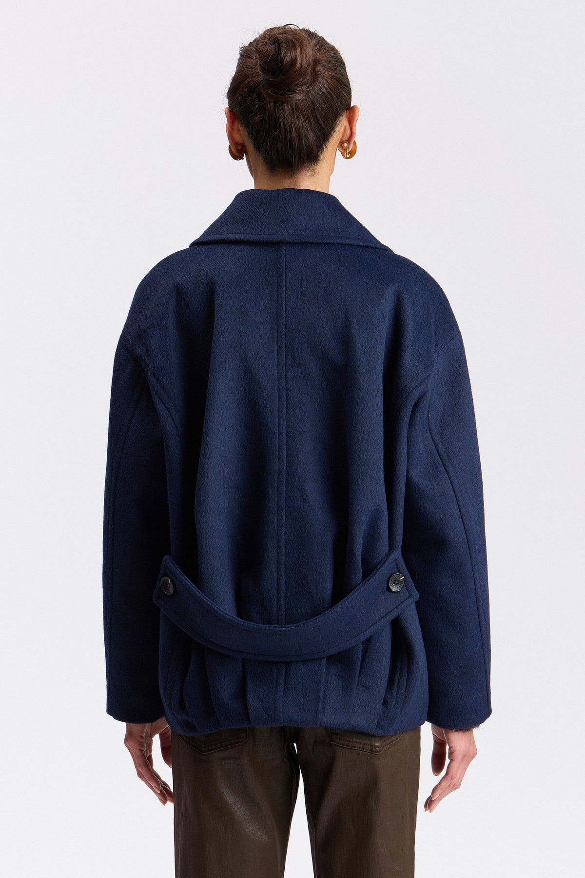 Navy blue double breasted pea coat womens in wool blend - Shop cute peacoats by Avec Les Filles.