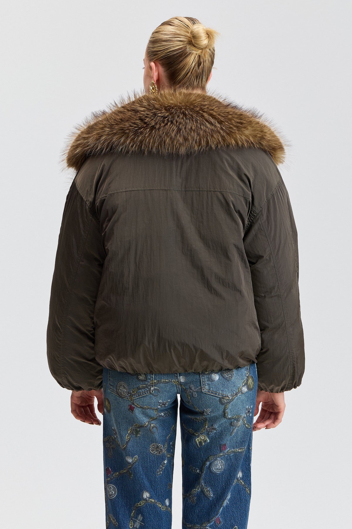 Faux-fur collar brown puffer jacket with balloon sleeves - Shop women's cute faux fur jackets by Avec Les Filles.