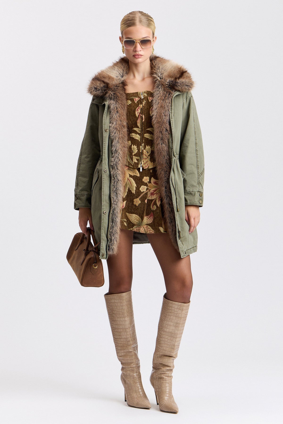 Green detachable faux fur collar coat in cotton - Shop designer women's parka jackets by Avec Les Filles.